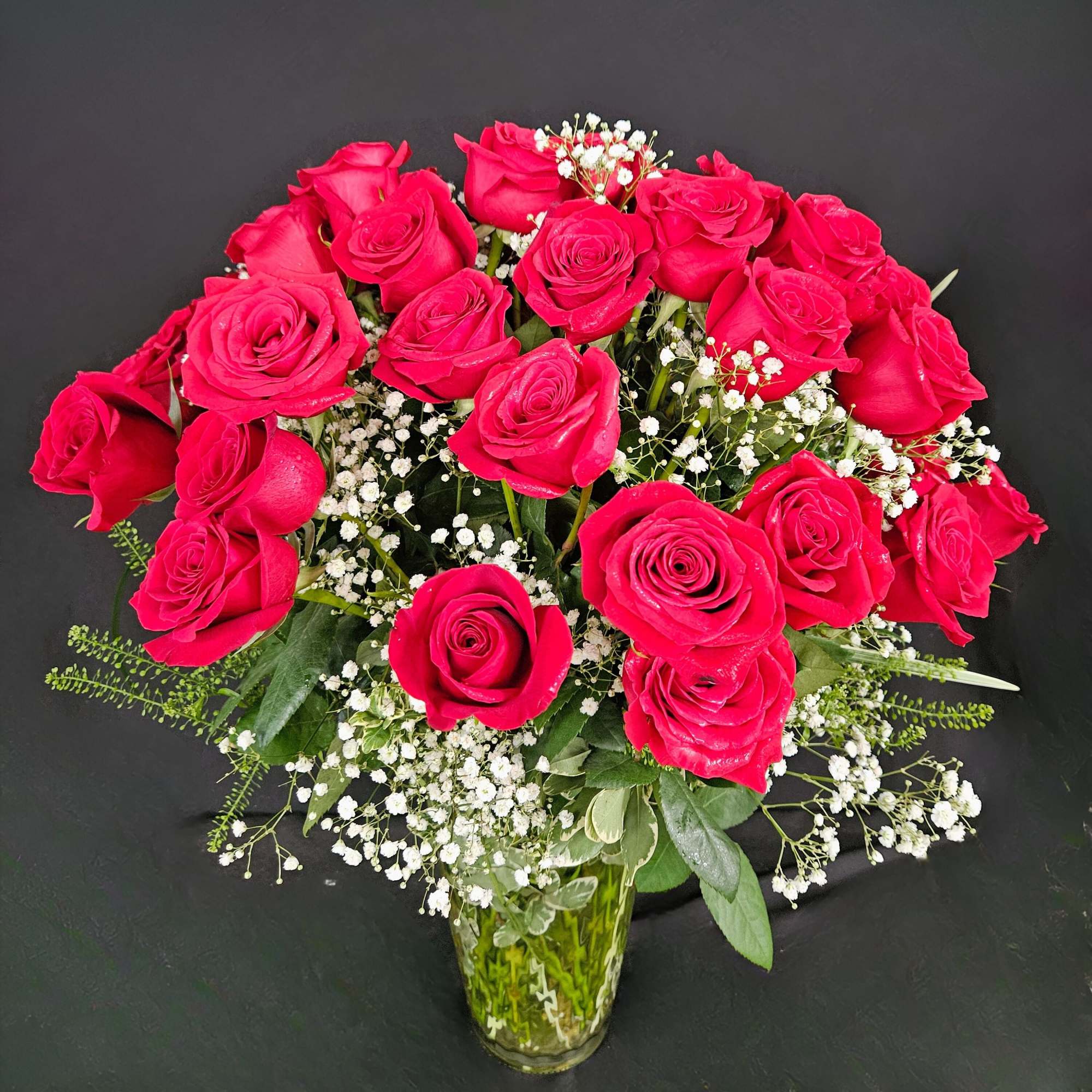 Go big with your love. Send the most extravagant 3 dozen red