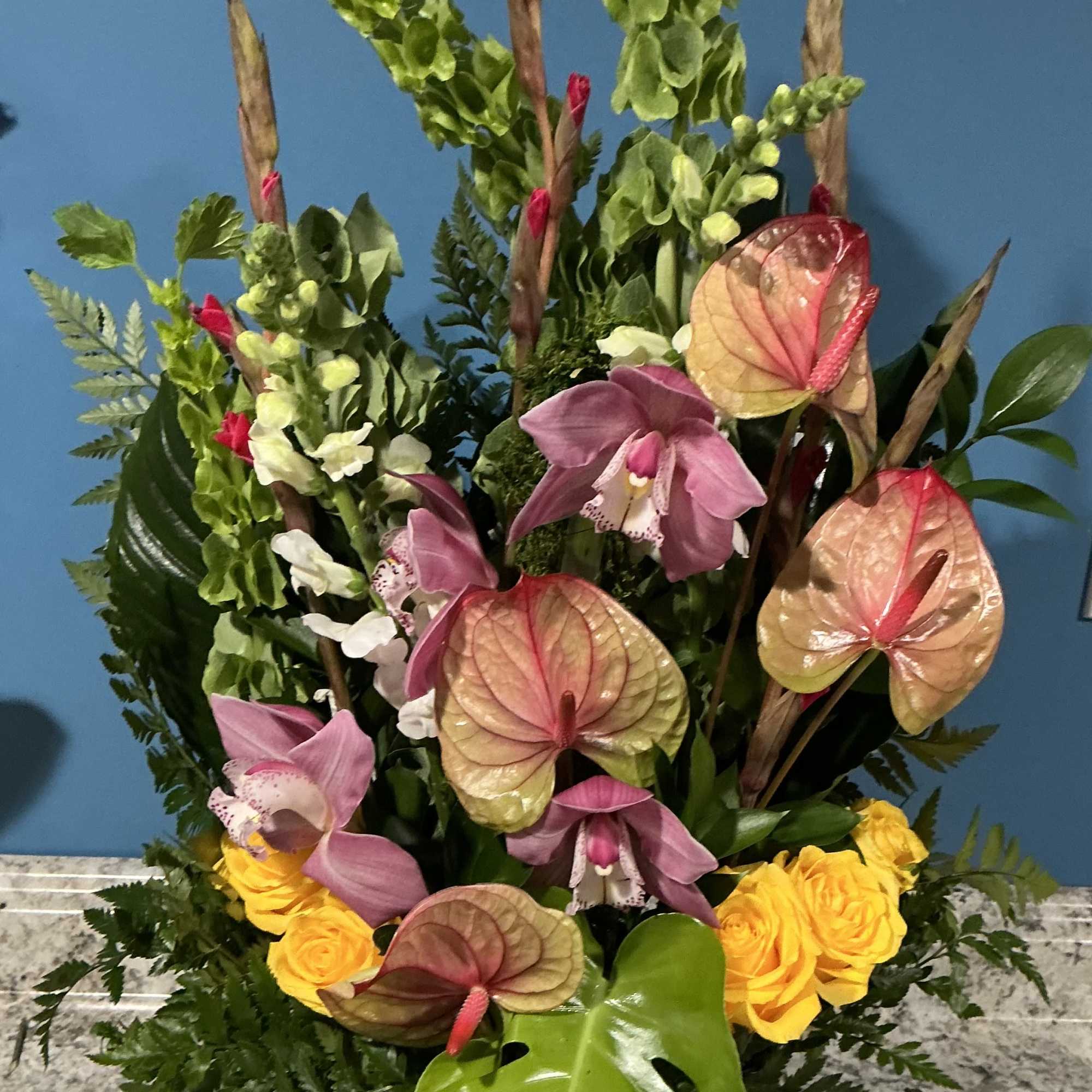 This tropical foliage  have a special selection perfect for any place