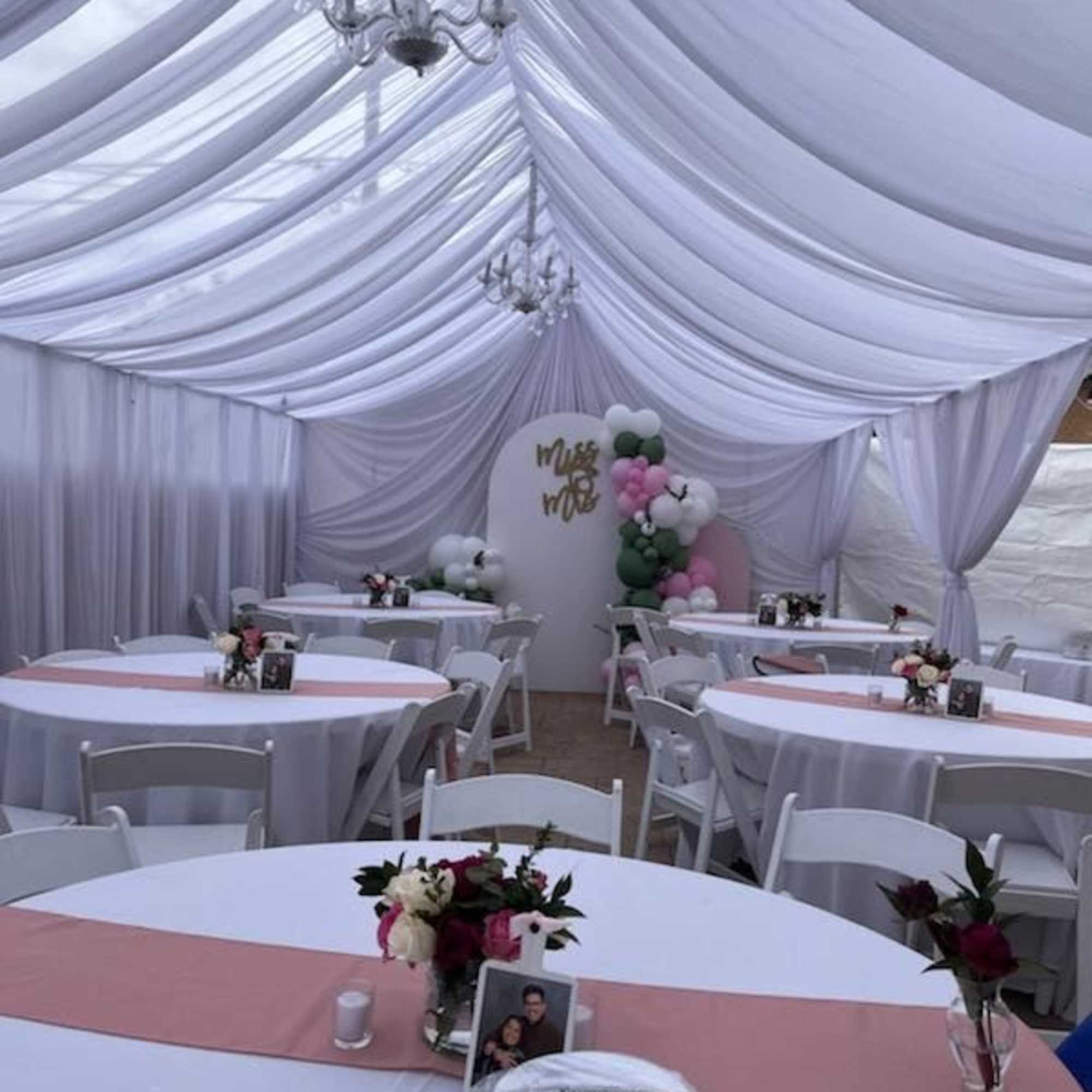 TENT WITH DRAPING DIFFERENT SIZE 