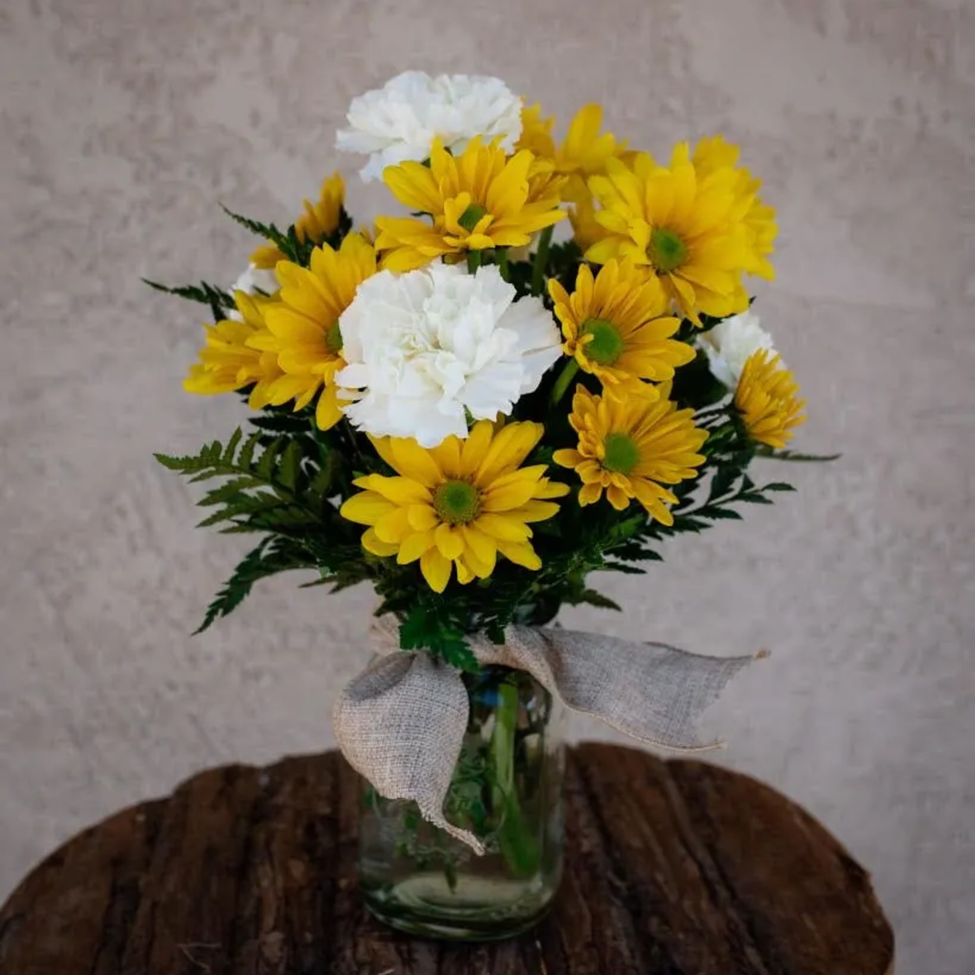 Who wouldn't love an adorable POP of cute daisy mums and sweet