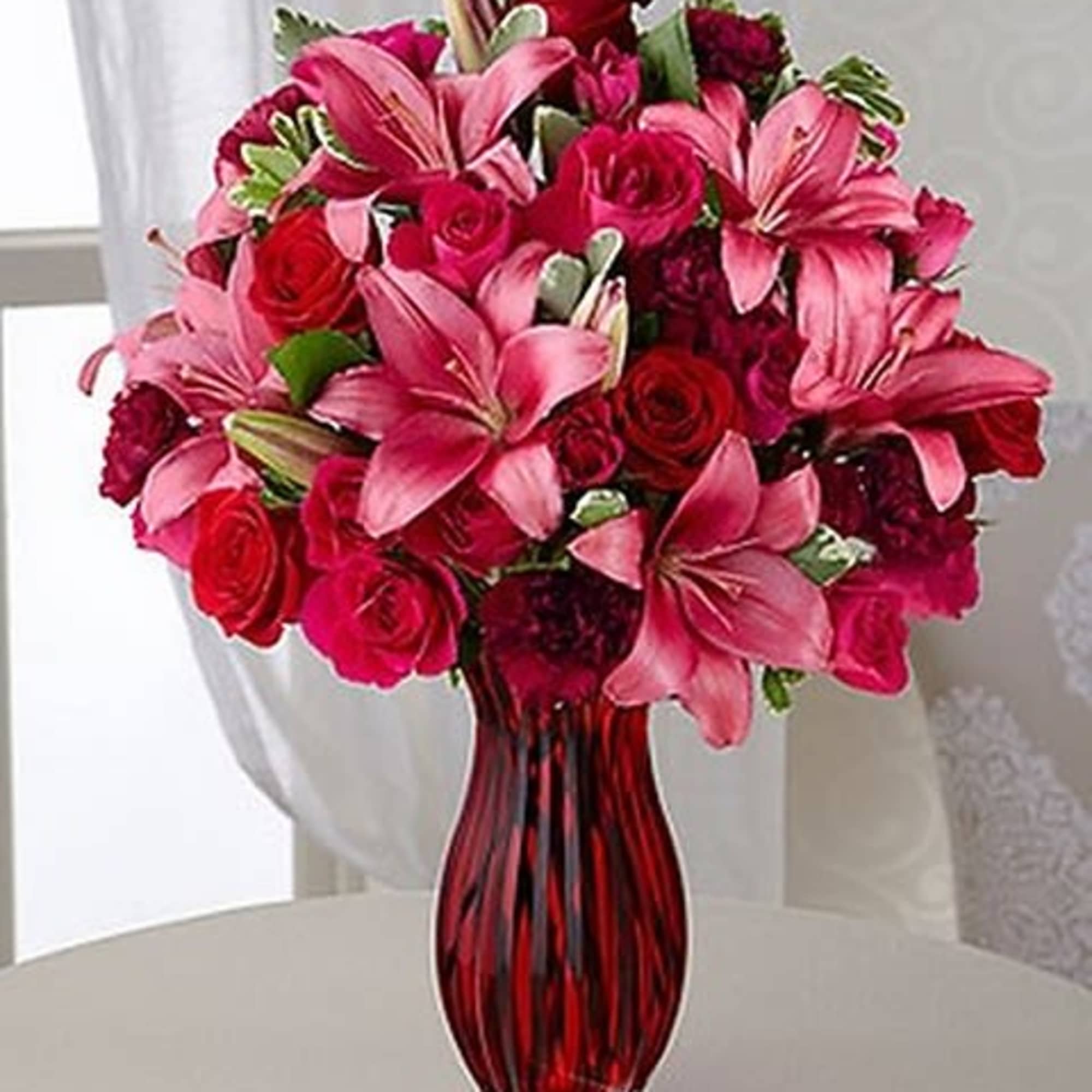 The Lasting Love Bouquet beautifully reflects all your love and affection with
