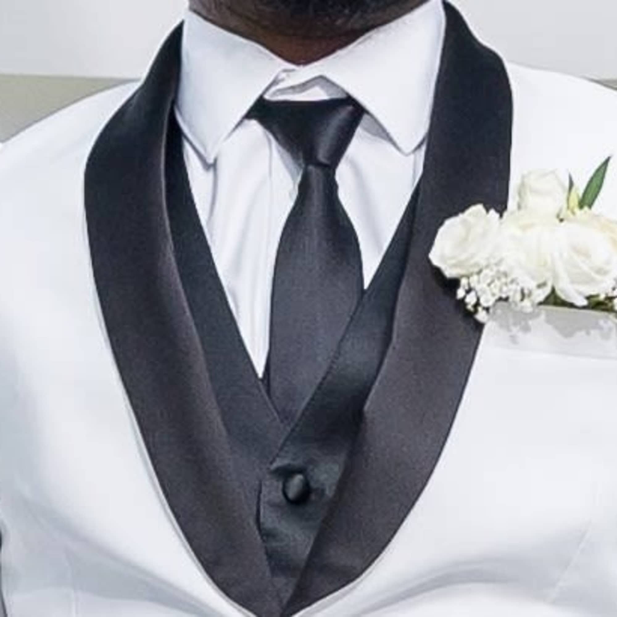 Elevate your wedding attire with the season&rsquo;s most sought-after trend: the Pocket