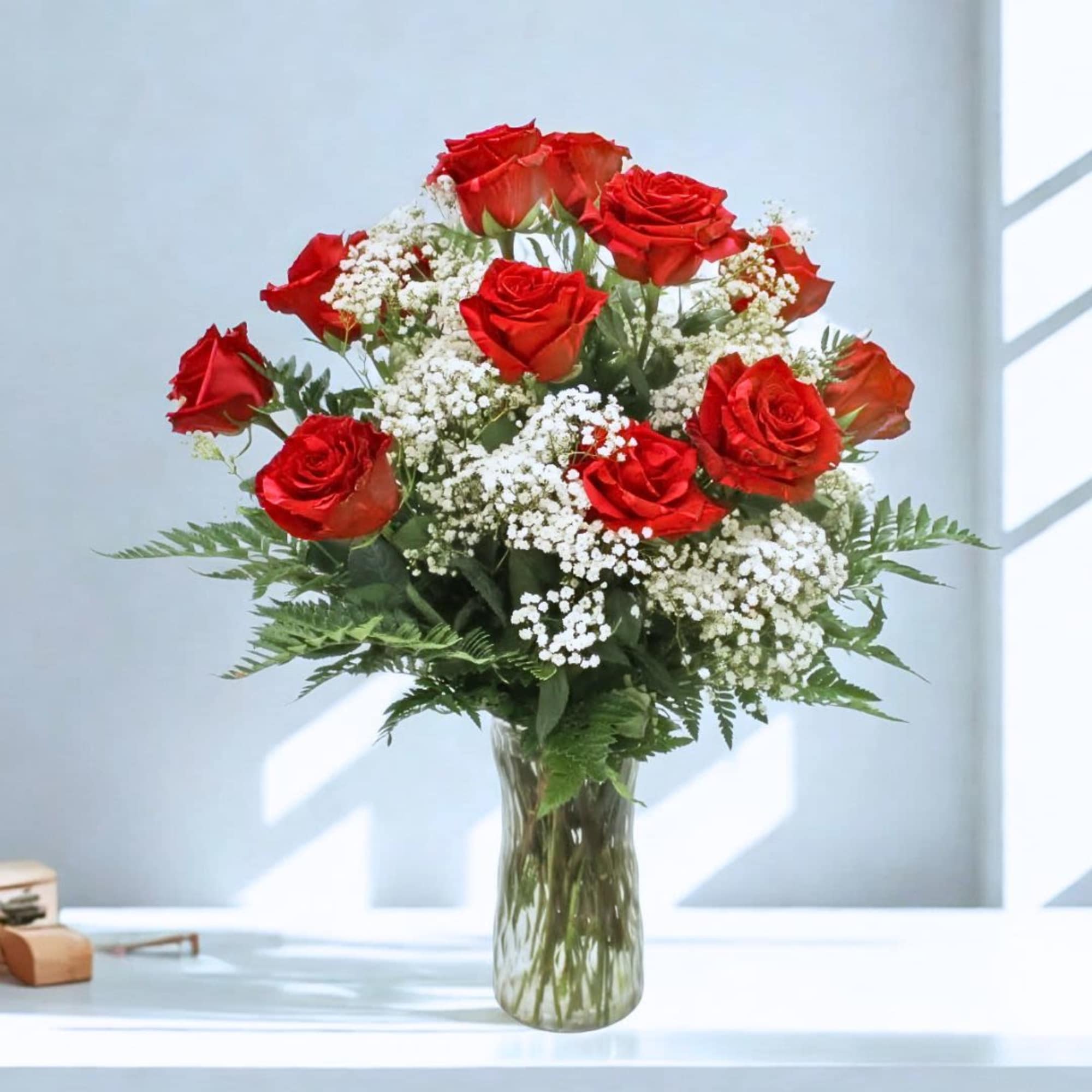 IIntroducing our exclusive Marbleized Red Rose&mdash;a breathtaking and truly unique addition to