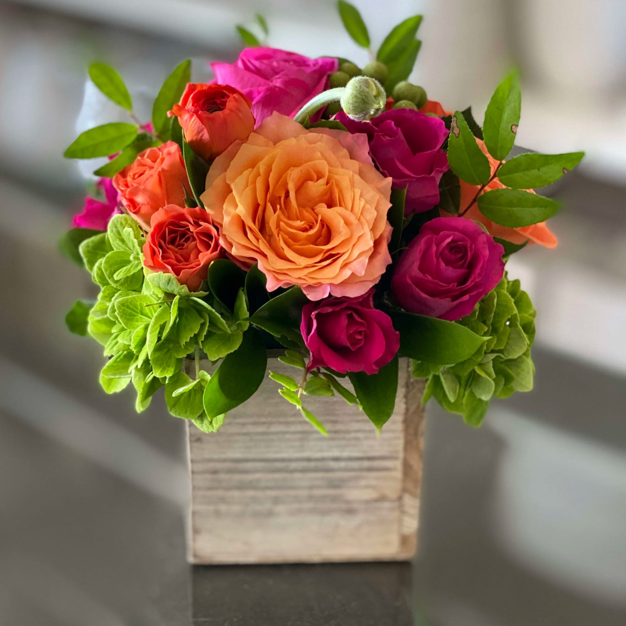 The Cheers Arrangement is a part of our Petite collection. A cheerful