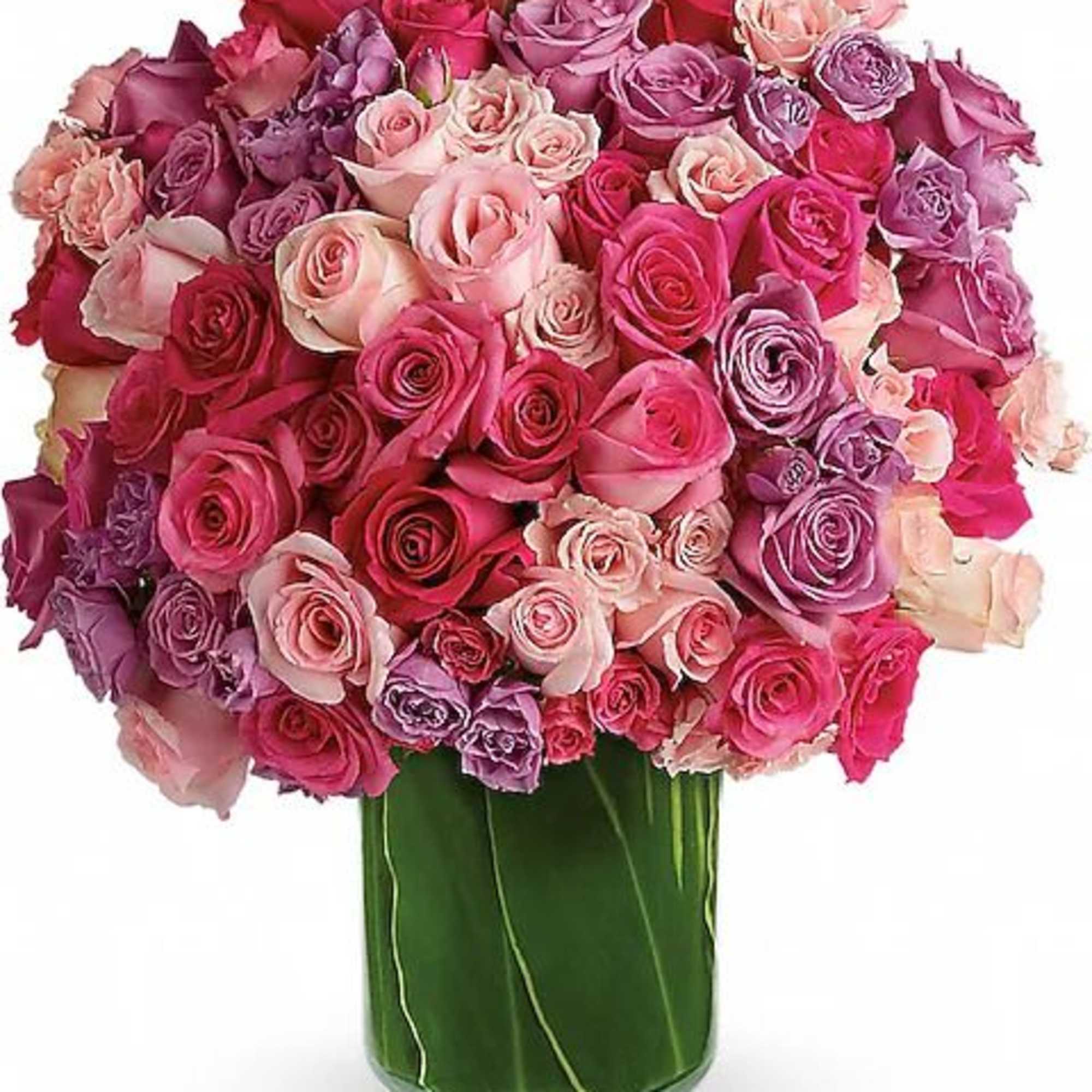 It's almost too gorgeous to take in. Lush roses and spray roses