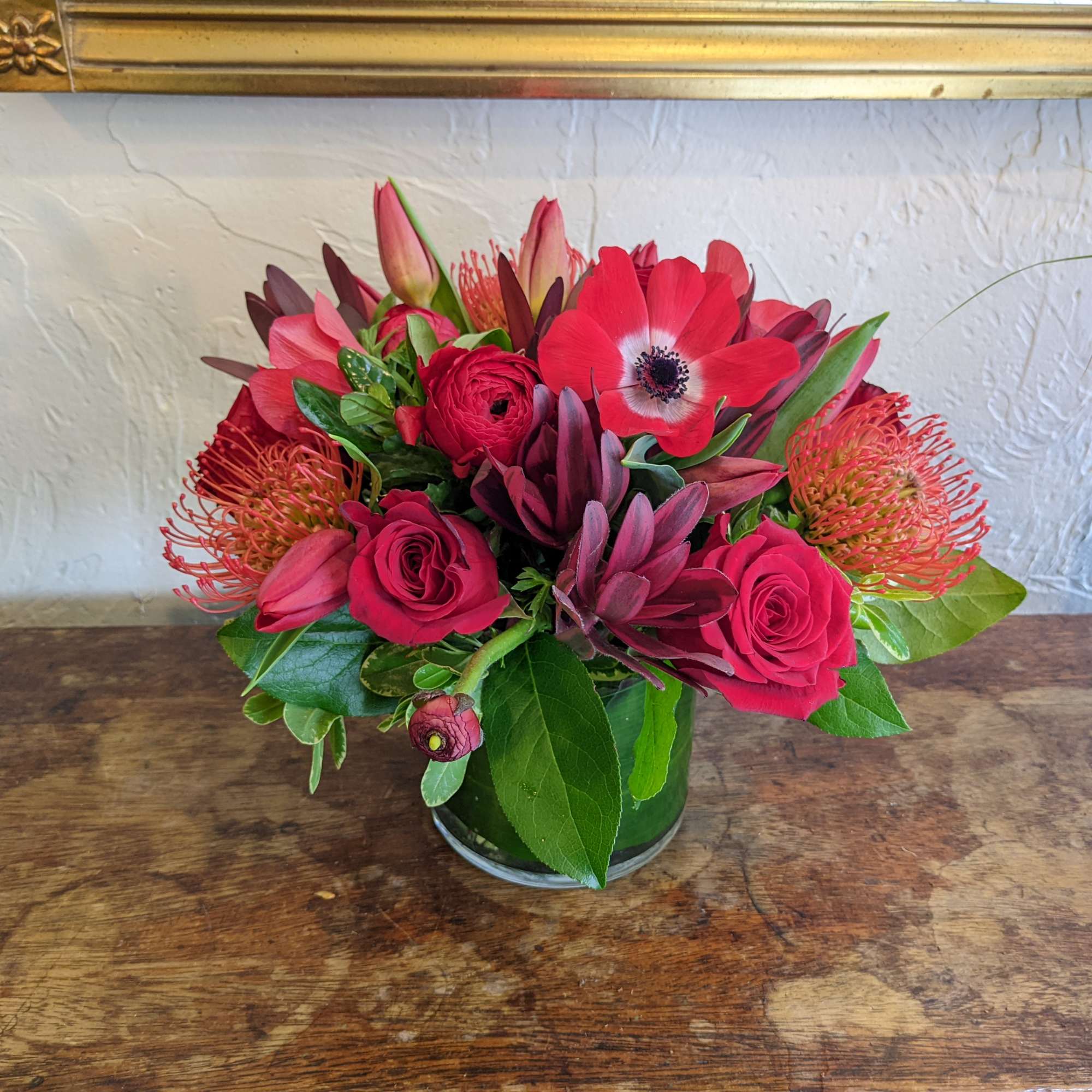 Pick the color and leave the flowers up to us with our