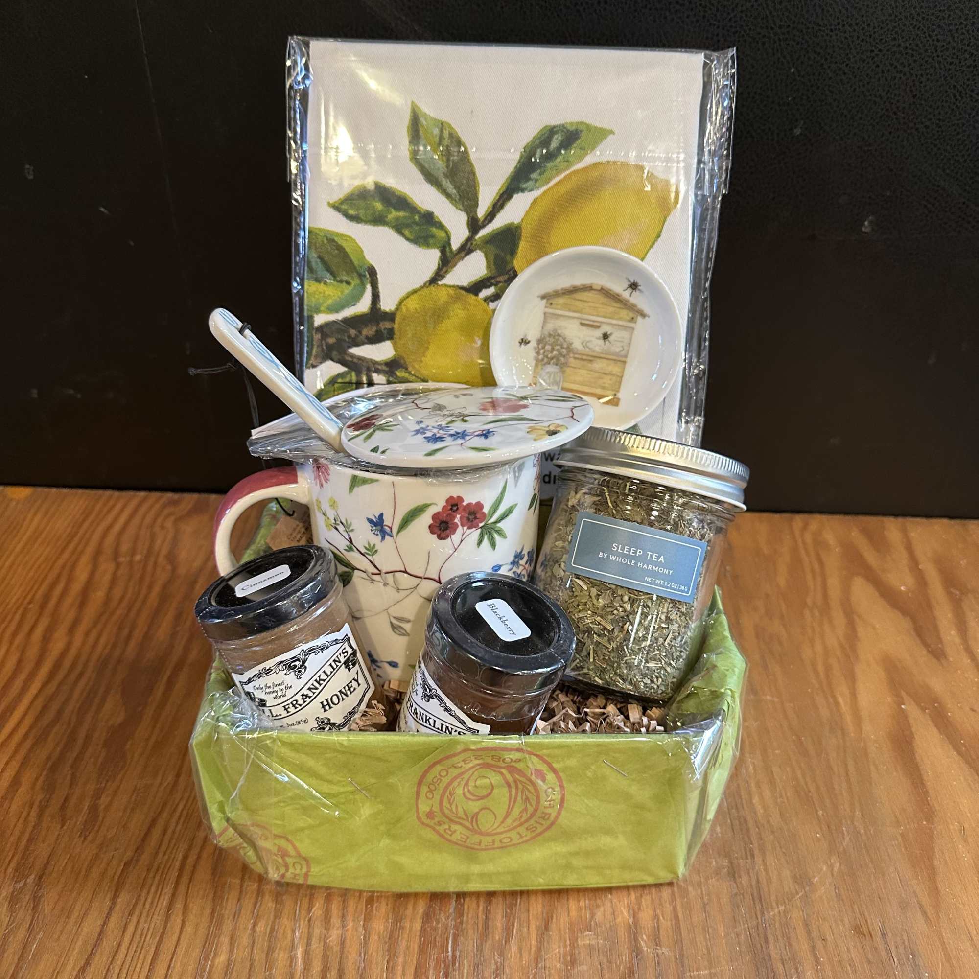 A charming collection for tea enthusiasts, featuring soothing sleep tea, gourmet honey