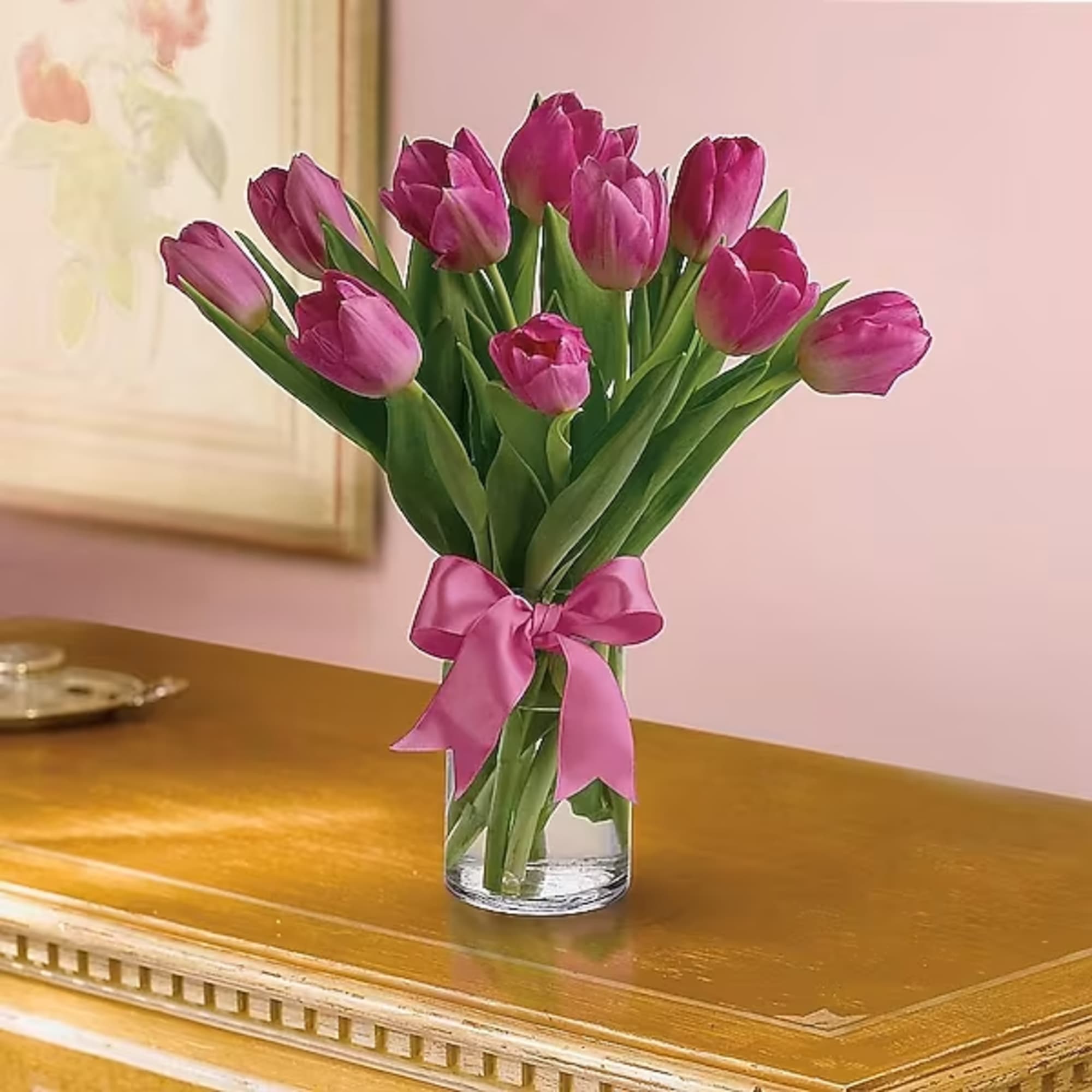Beautiful and "simply said" light pink tulips are a hip way to