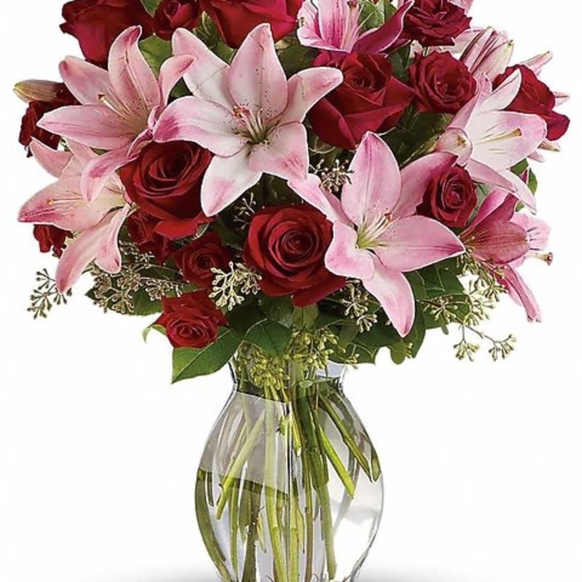 Lavish your loved one with luxuriant reds and pinks. A romantic anniversary