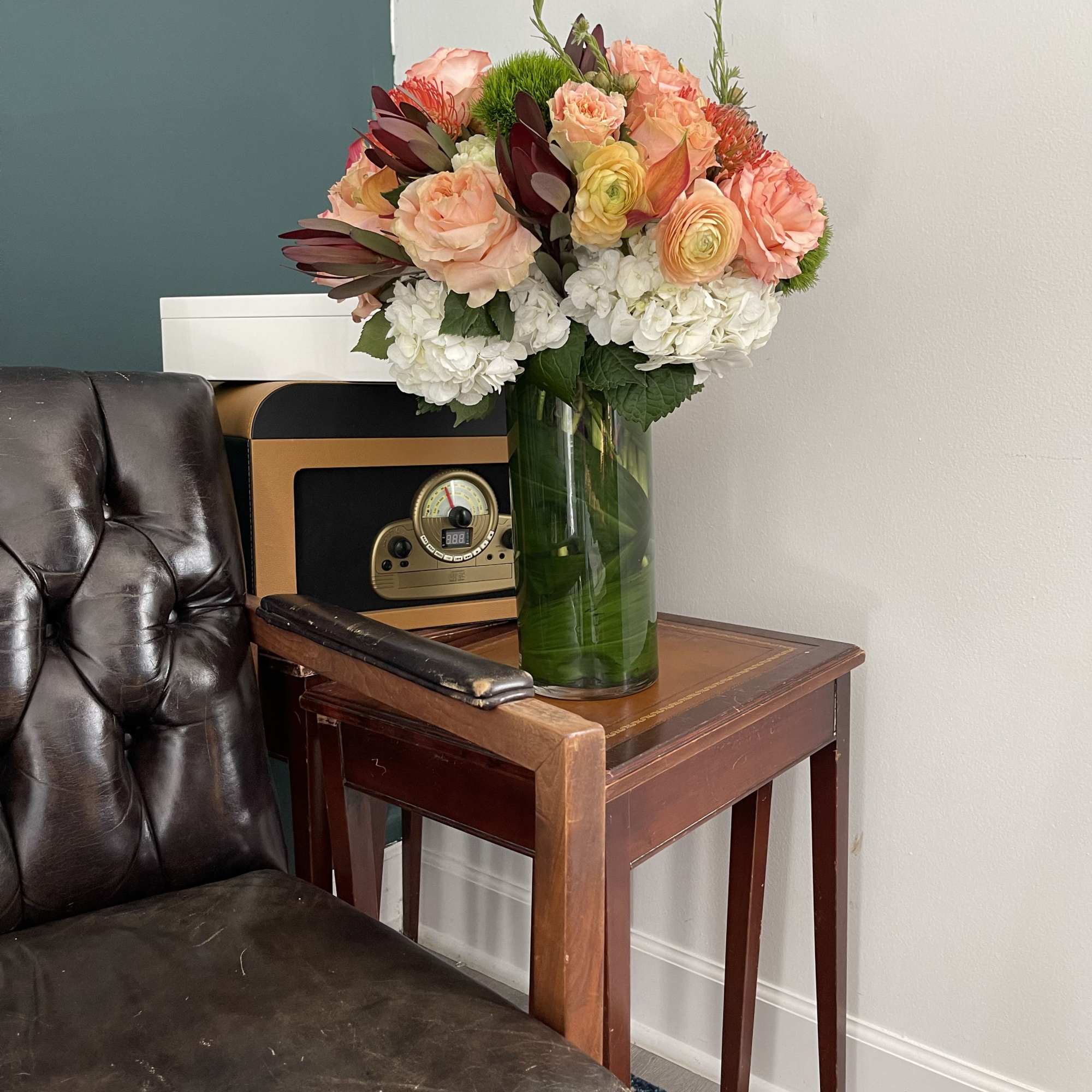 ***No specific delivery time available***
All deliveries are completed by 4 pm. Even