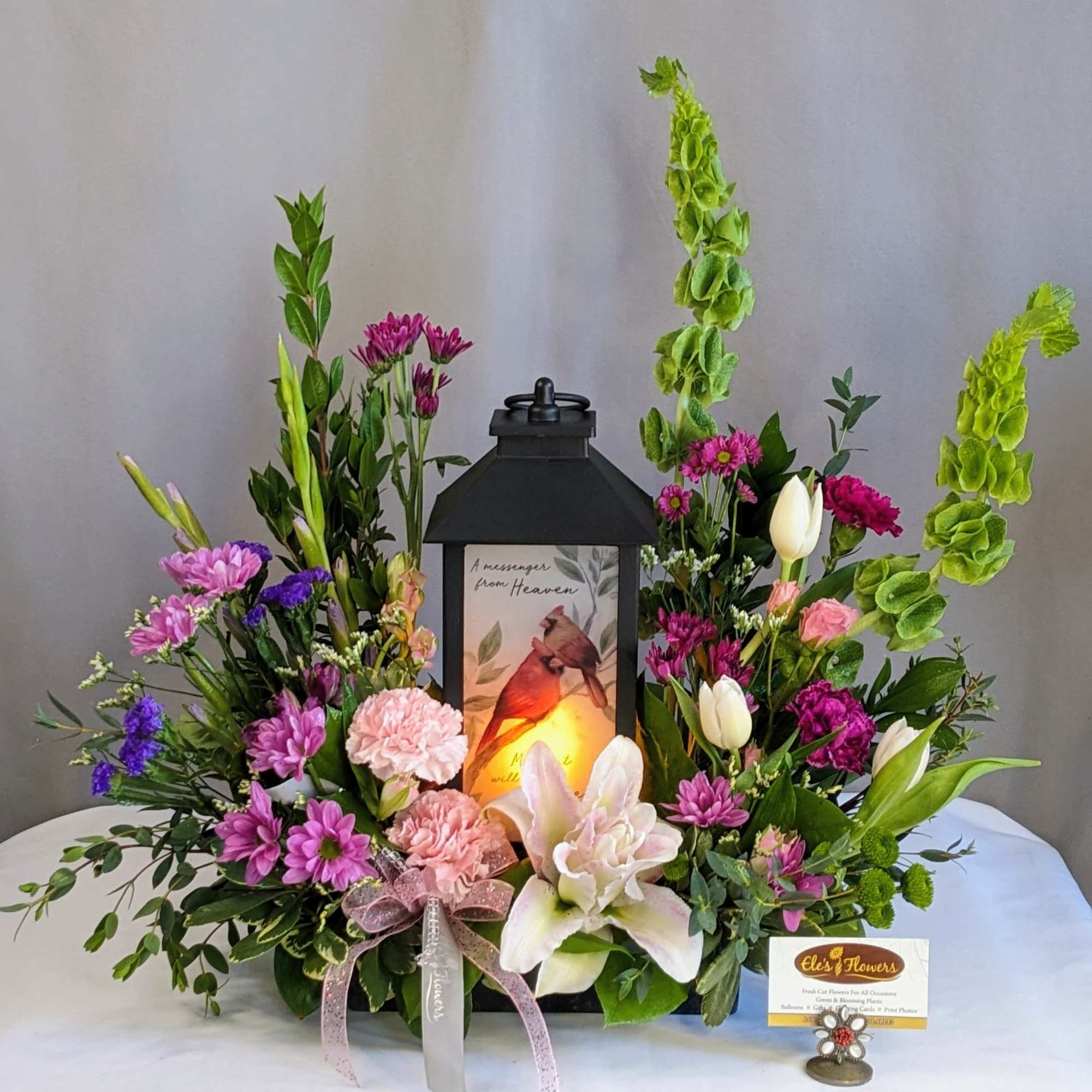 A wonderful keepsake lantern to remember a loved one. This lantern is