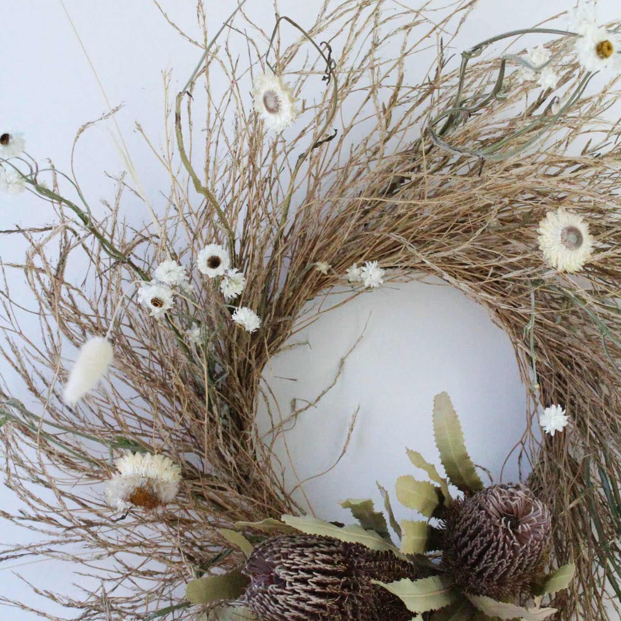 The perfect wreath to accent any door or wall.

*Images are a representation
