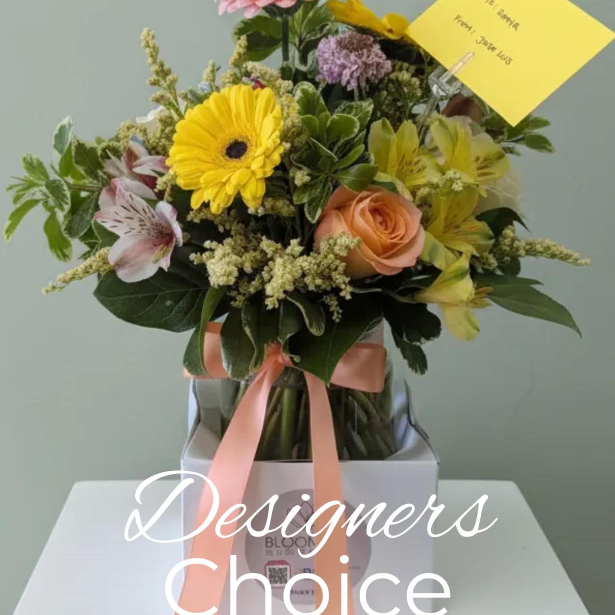 Leave it to the pros! When you choose our Designer's Choice Hand-Tied