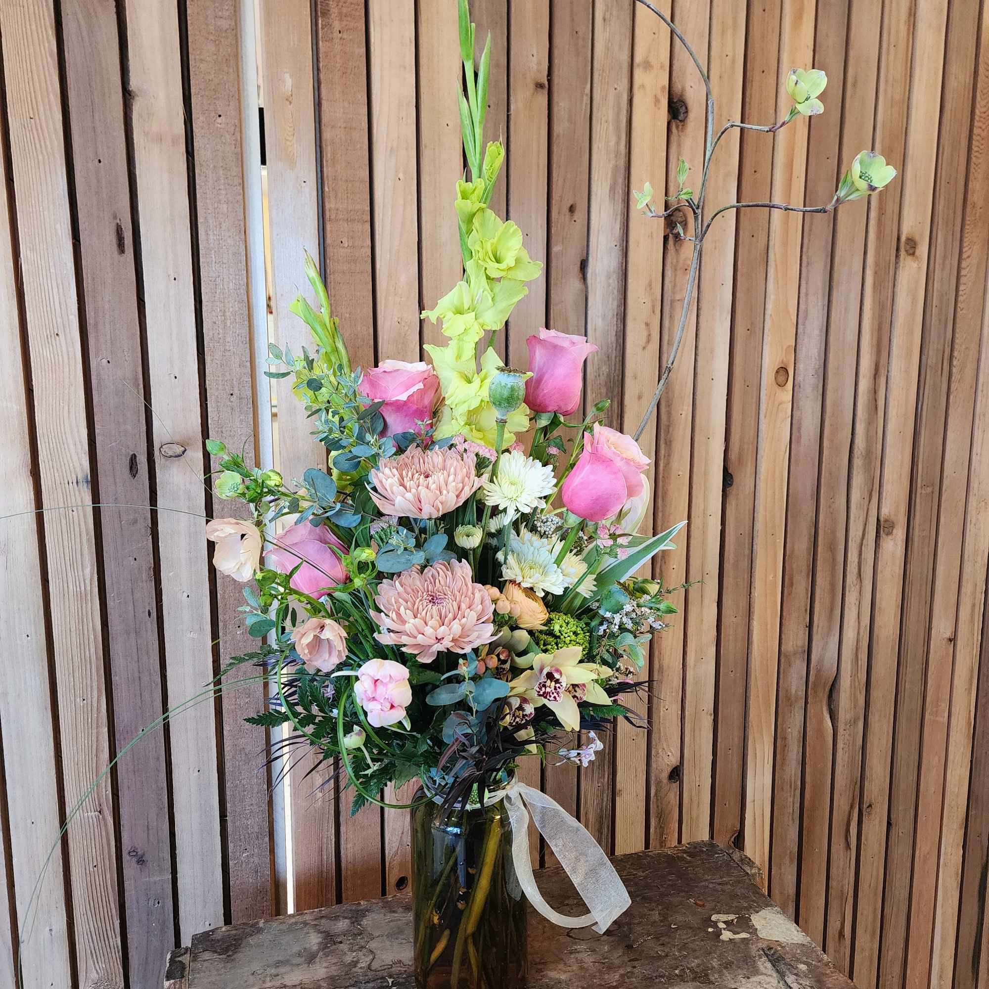 With its blend of peach, light blue, and creamy muted tones, Peach