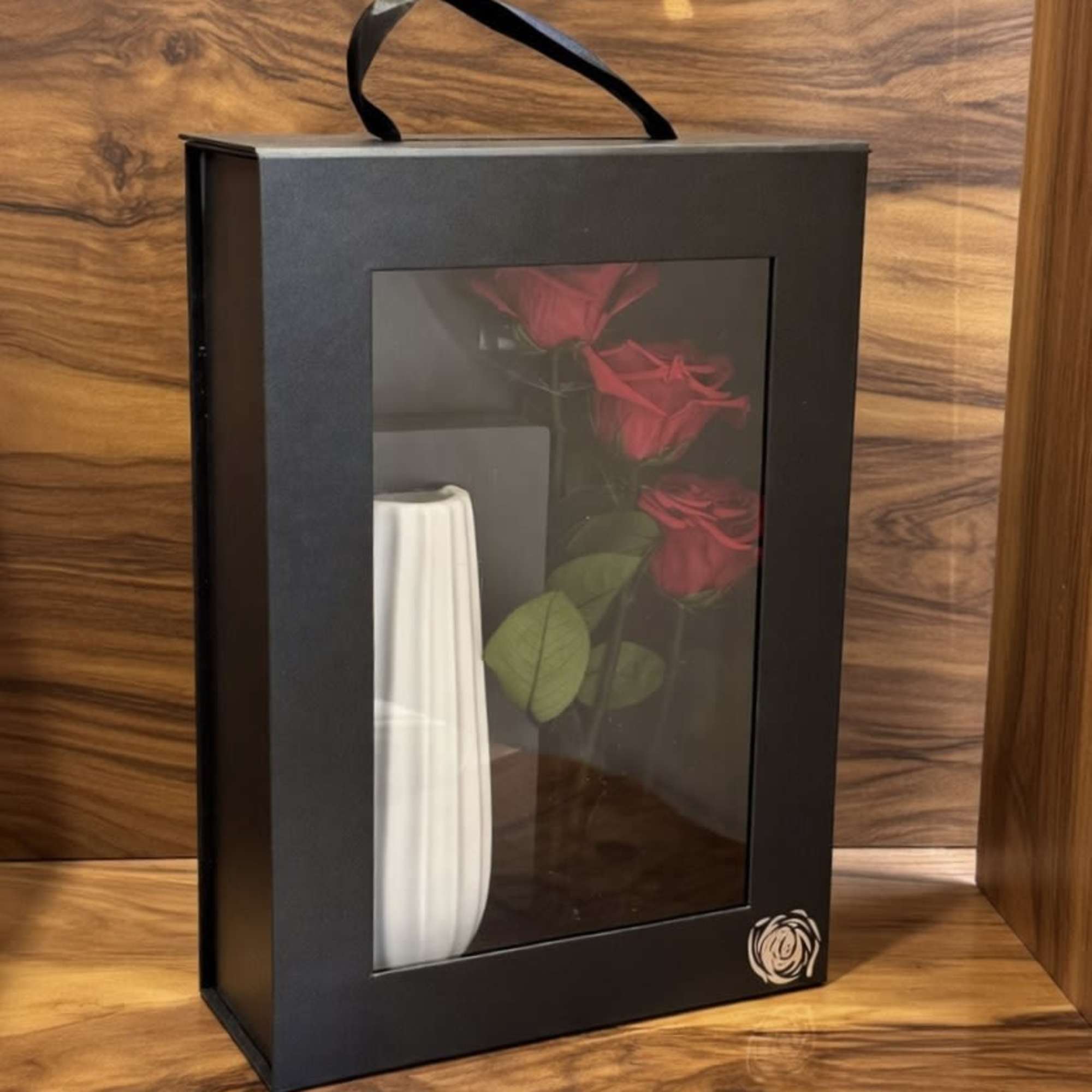 Preserved roses are 100% real, natural roses that undergo a specialized, non-toxic