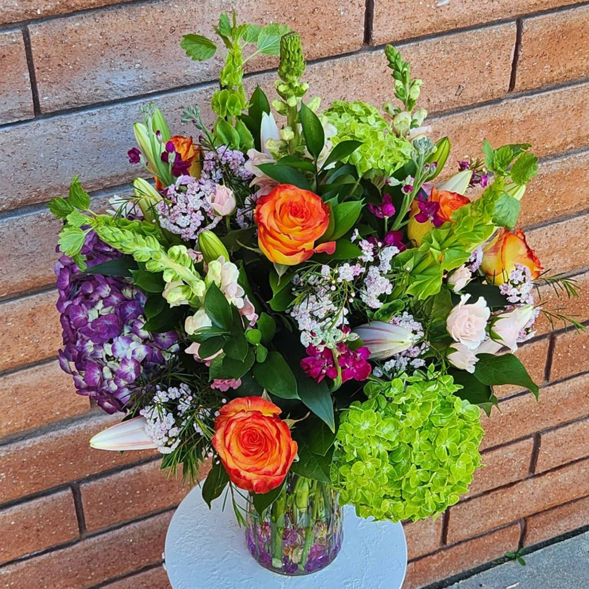 Essence of Spring &ndash; Fresh Flower Delivery in San Diego

Welcome the season