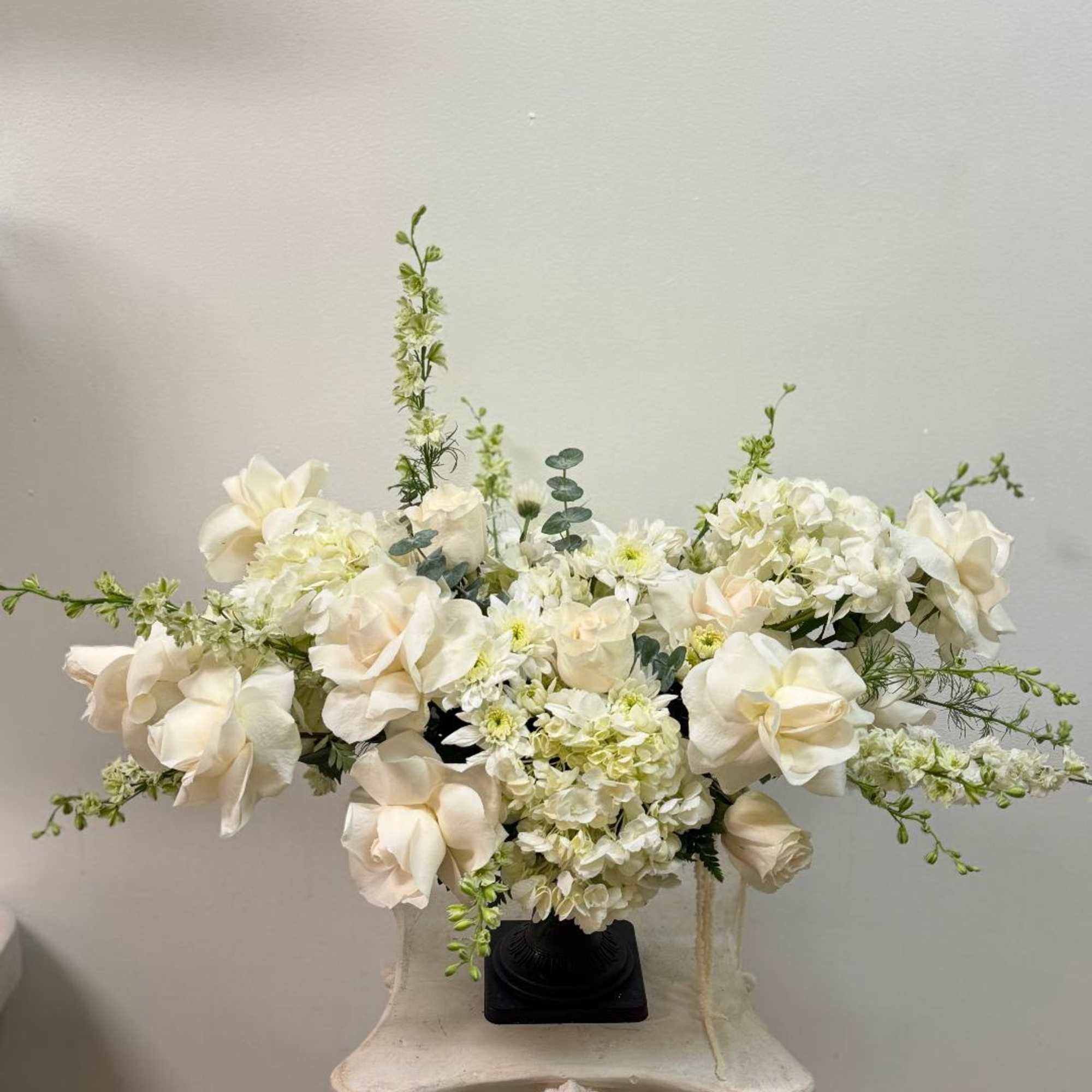 Made from fresh flowers, a corsage looks like a petite flower arrangement