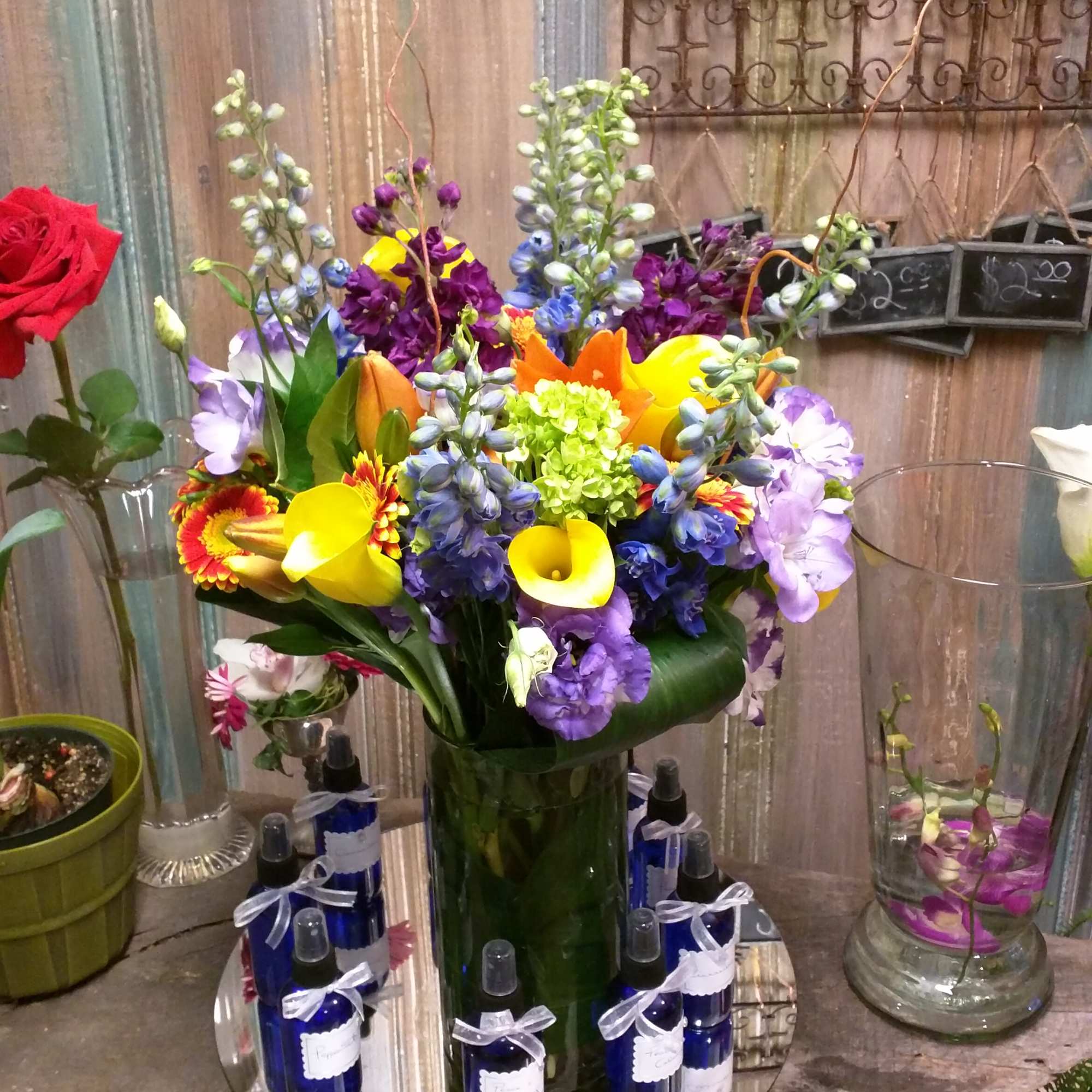 Add a little height to your arrangement with our tall take on