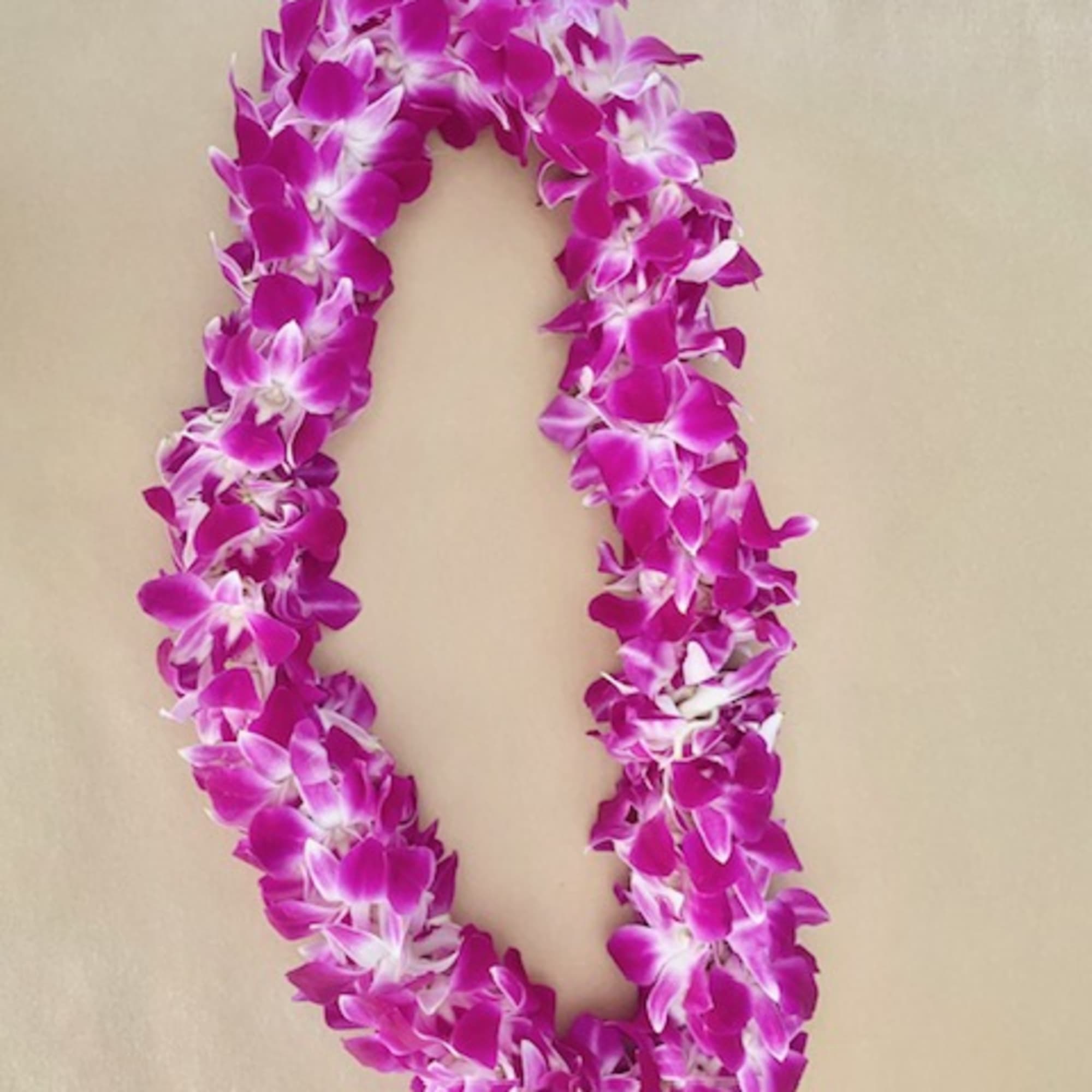 nice and lush dense thick - beautiful natural purple lei! you won&rsquo;t