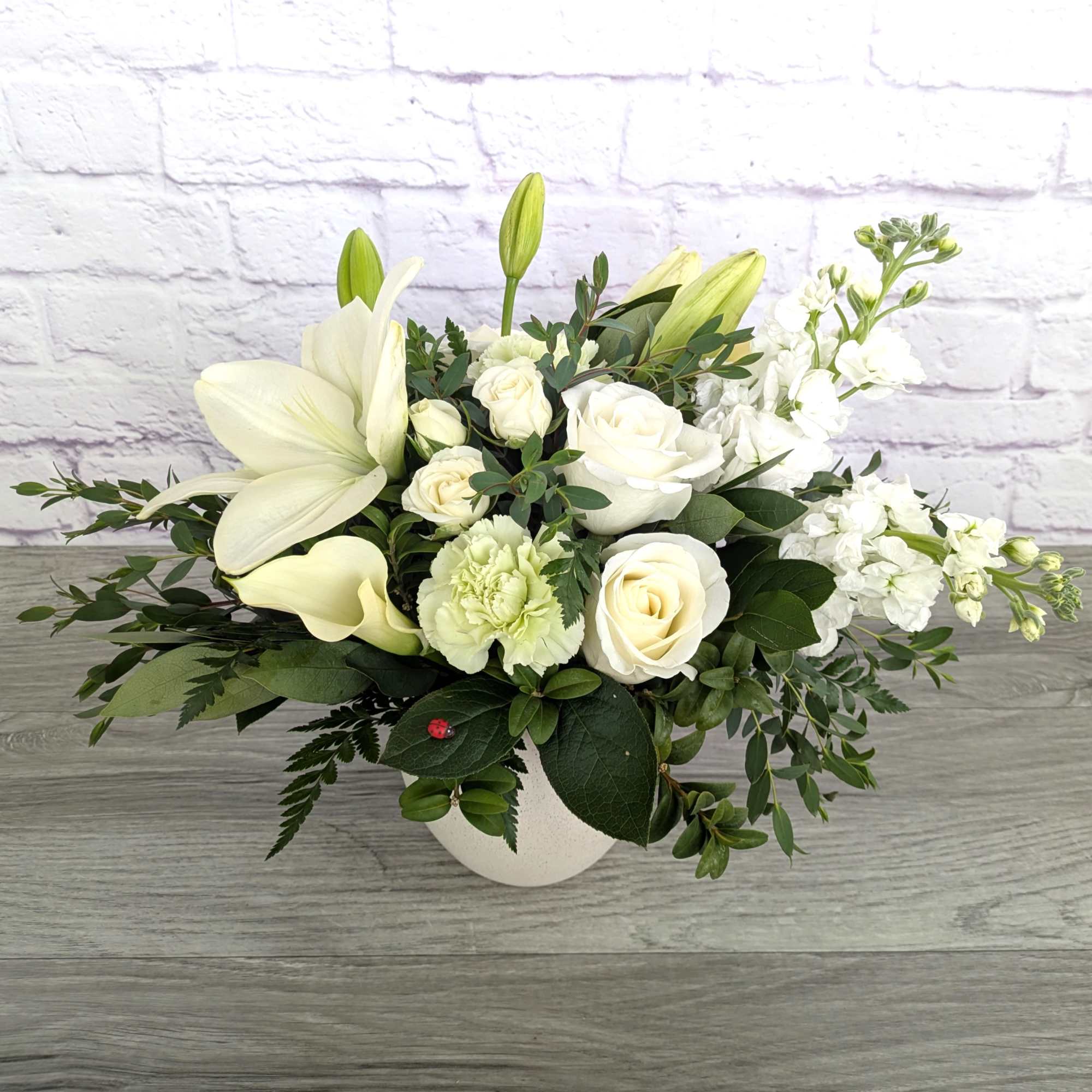 Zen garden is A Ladybug Floral exclusive bouquet. This bouquet includes asiatic