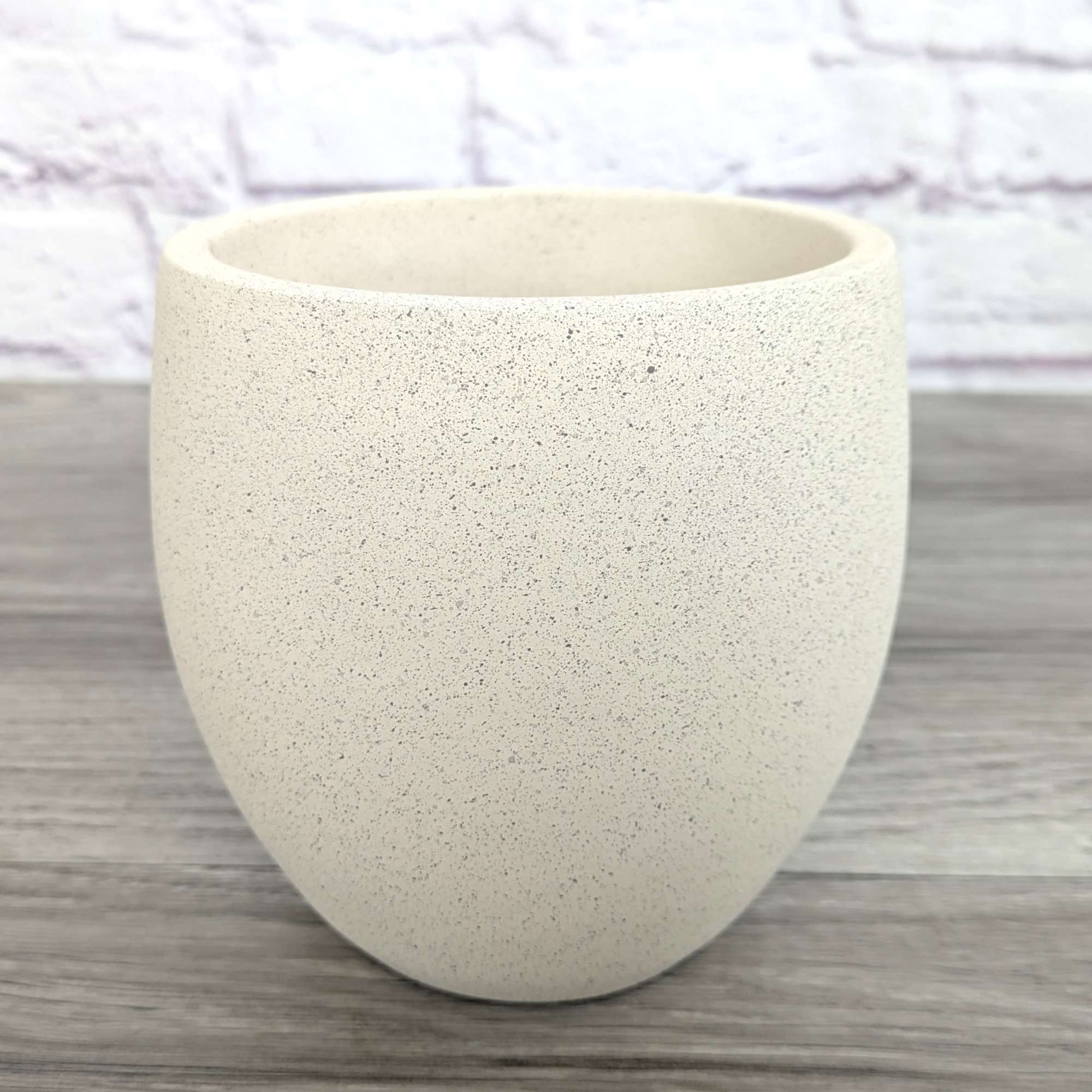 Zen garden is A Ladybug Floral exclusive bouquet. This bouquet includes asiatic