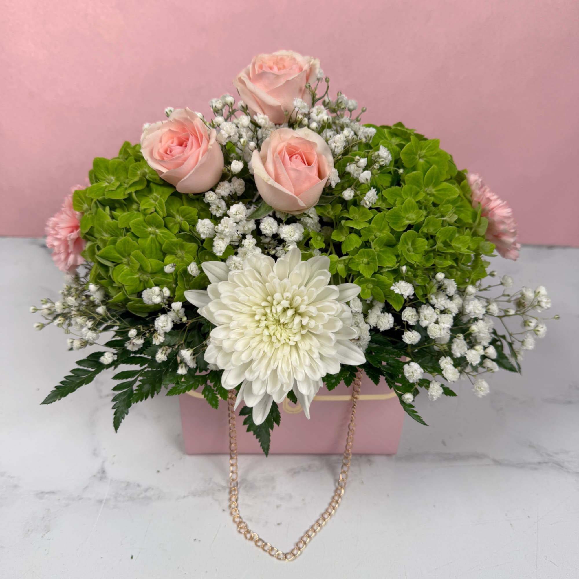 This is your favorite fashionista's new favorite floral arrangement! The Blooming Elegance