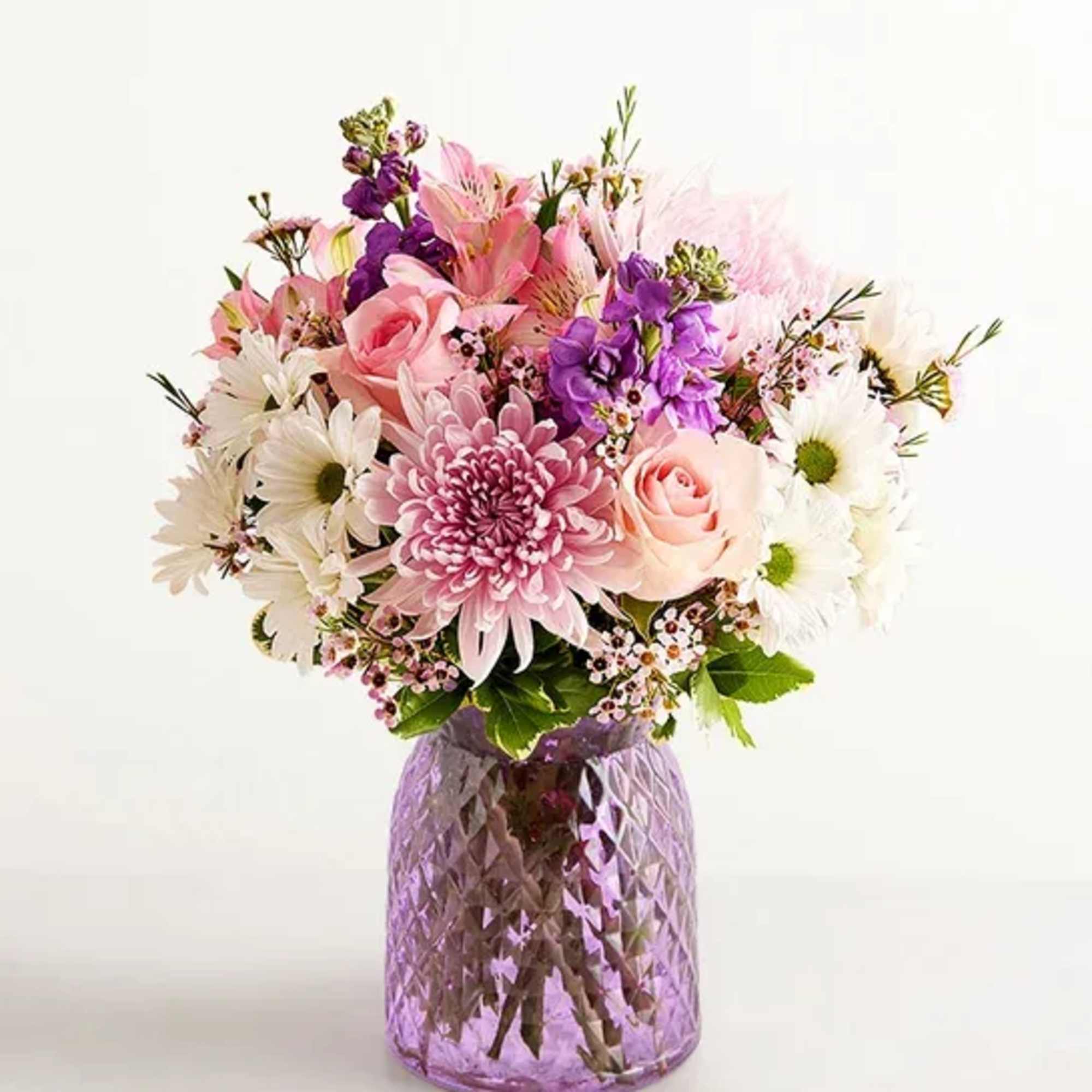  You know she&rsquo;s amazing; now show her that you know. Roses