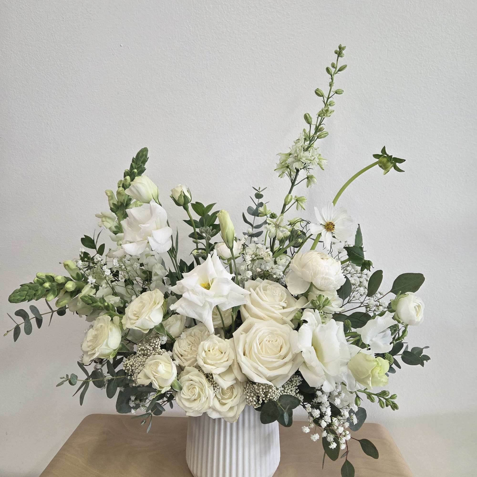 Store Hours
Mon&ndash;Fri: 9:30 a.m. &ndash; 6:00 p.m.
Sat: 9:00 a.m. &ndash; 4:00 p.m.
Sun: