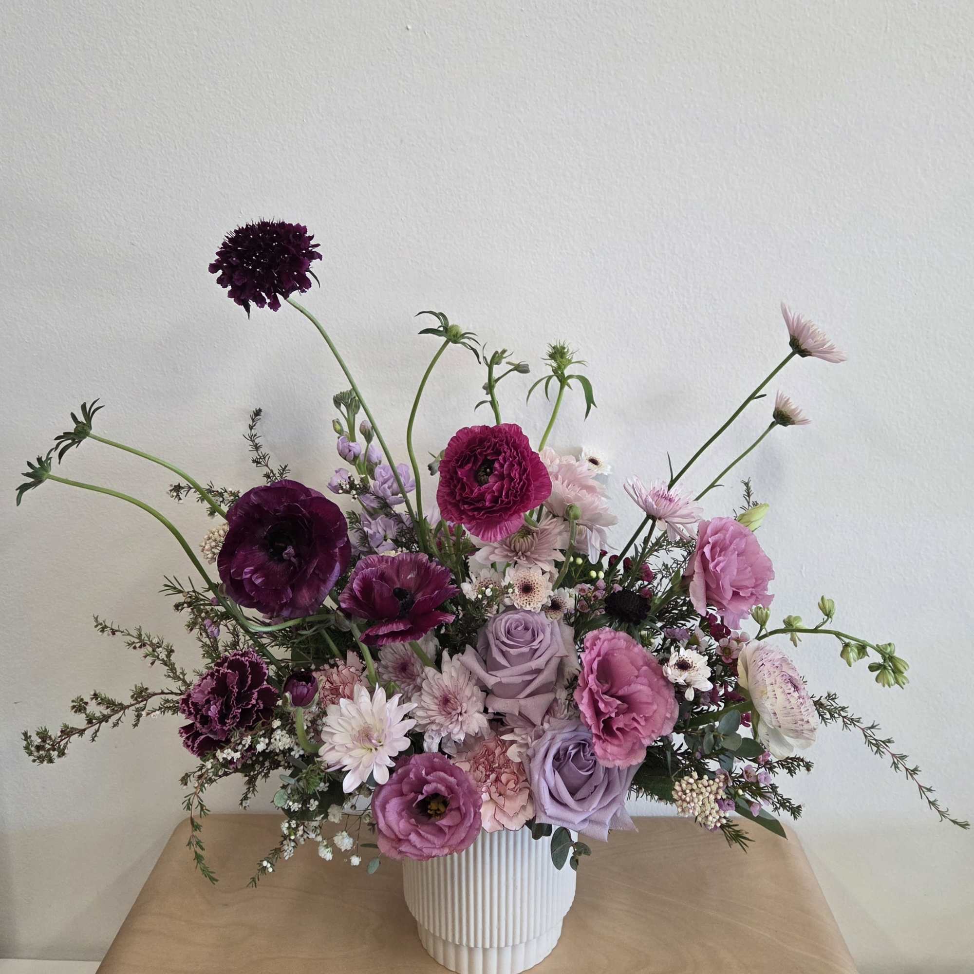 Store Hours
Mon&ndash;Fri: 9:30 a.m. &ndash; 6:00 p.m.
Sat: 9:00 a.m. &ndash; 4:00 p.m.
Sun: