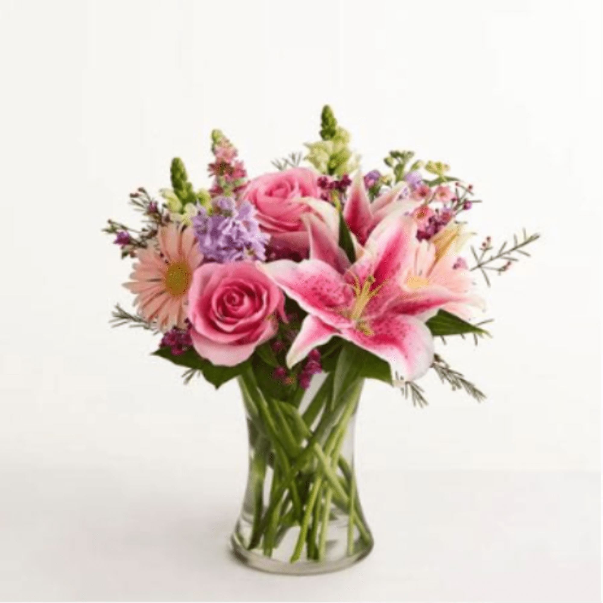  Pet Friendly?
No This arrangement contains Lilies, which are highly toxic to