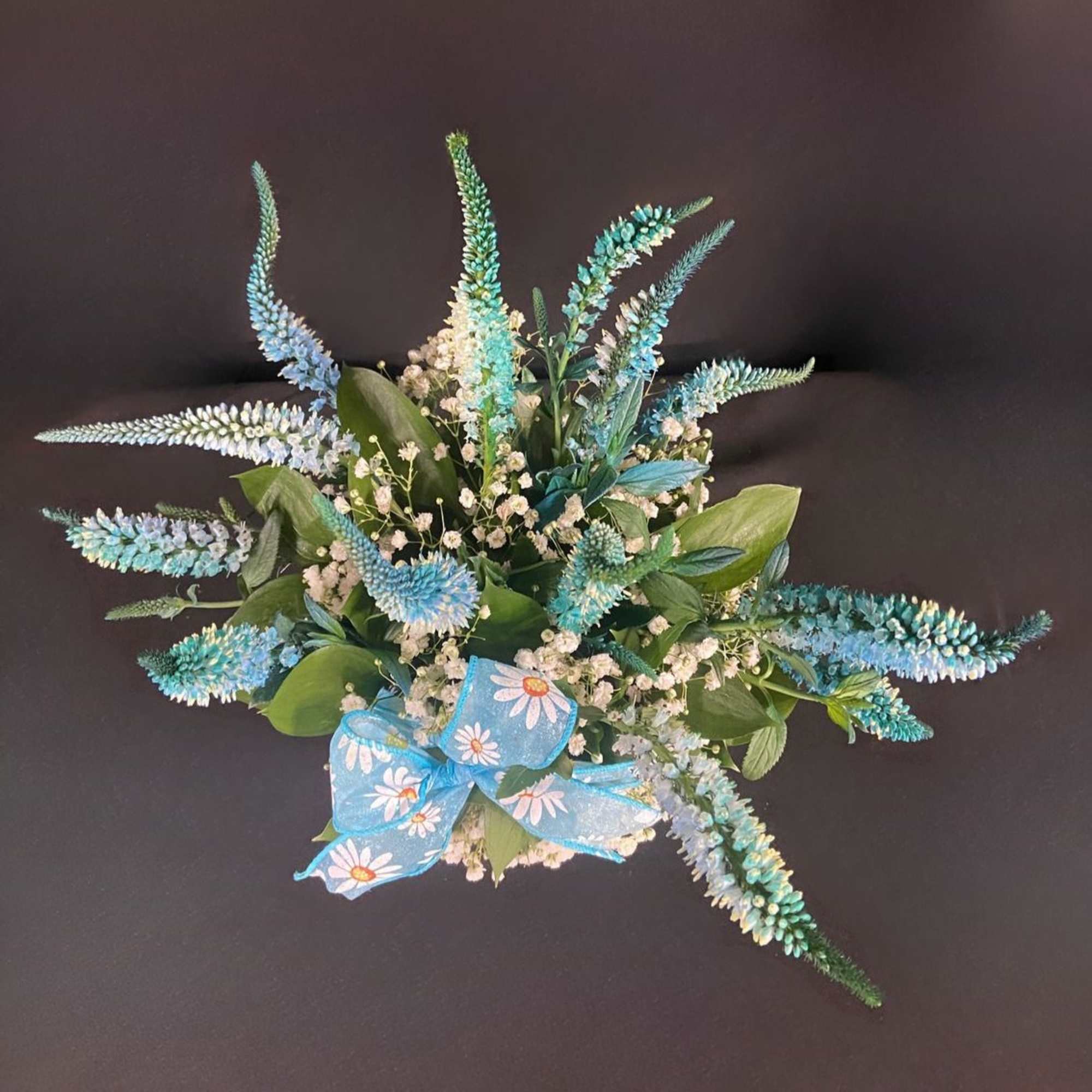 This charming arrangement is playful and is all about bringing a little