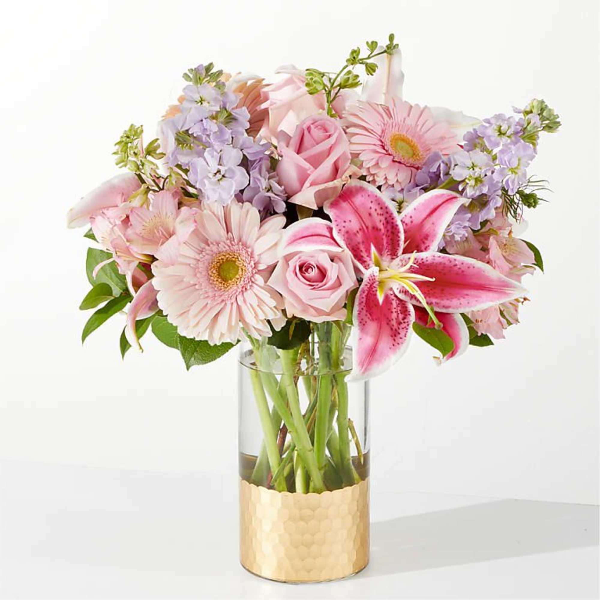 Step into the class and elegance of a teahouse with this harmonious