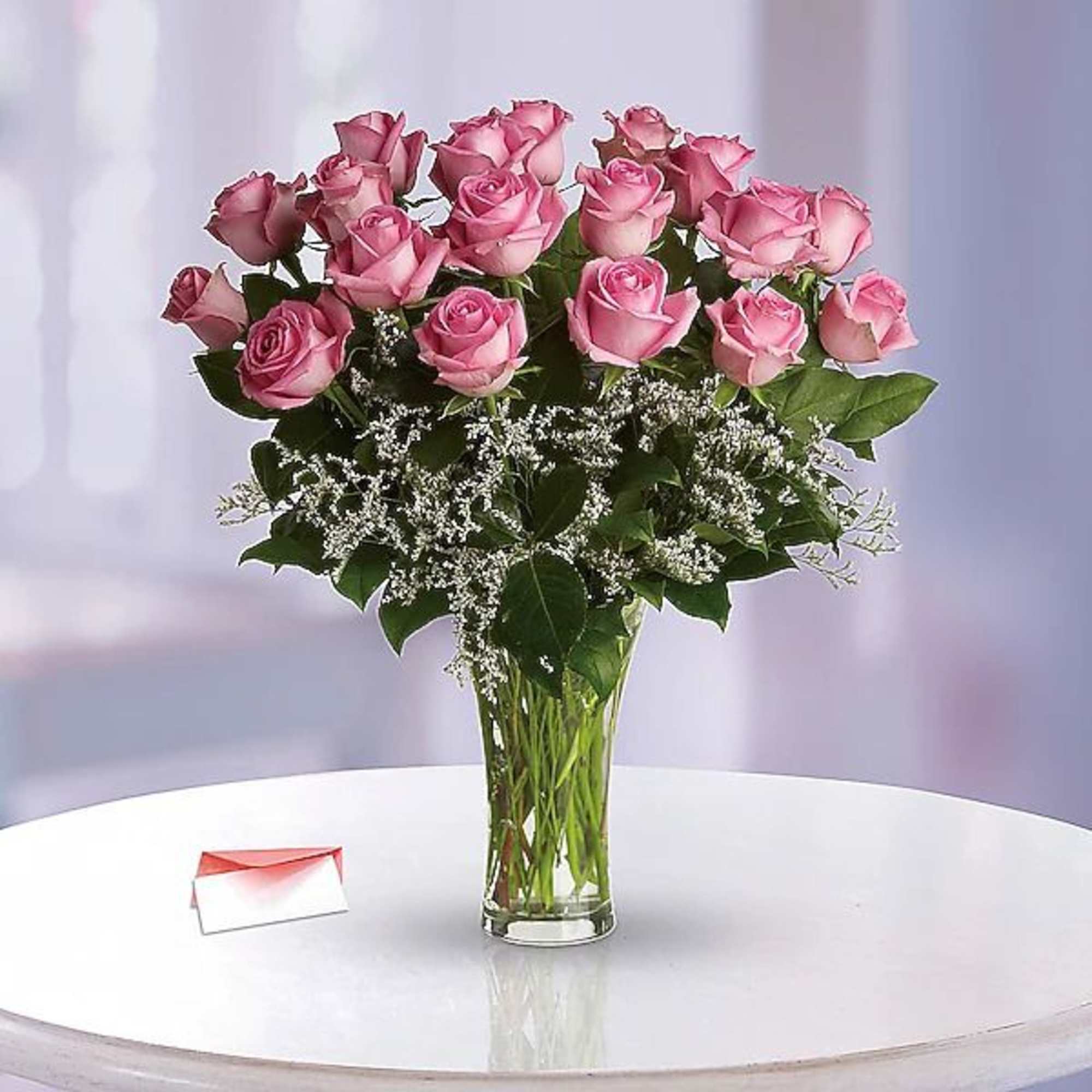 Standard 12roses Deluxe 18 roses Premuim 24 roses
Sending a dozen perfectly pink