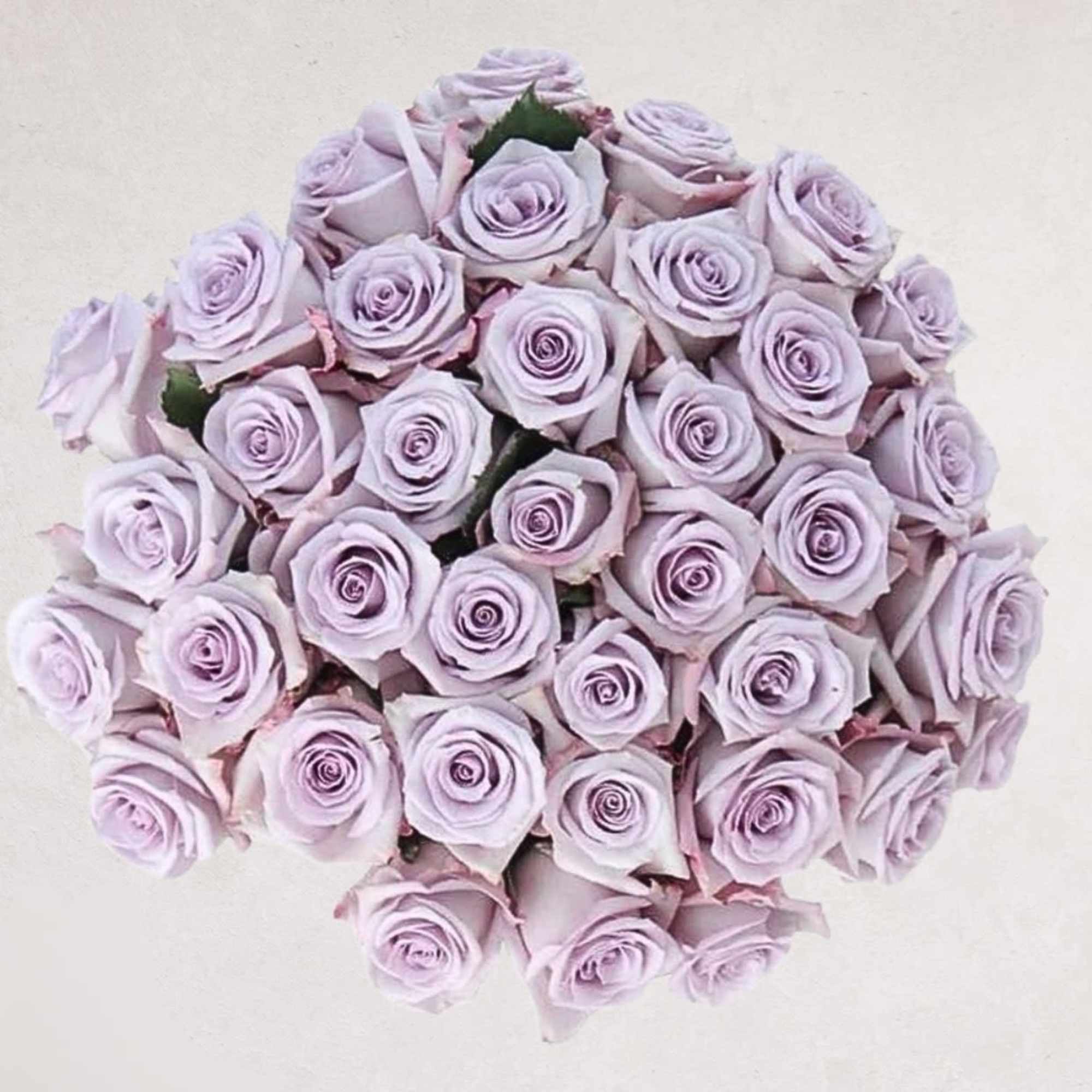 This will be a florist choice of color on a simple beautiful