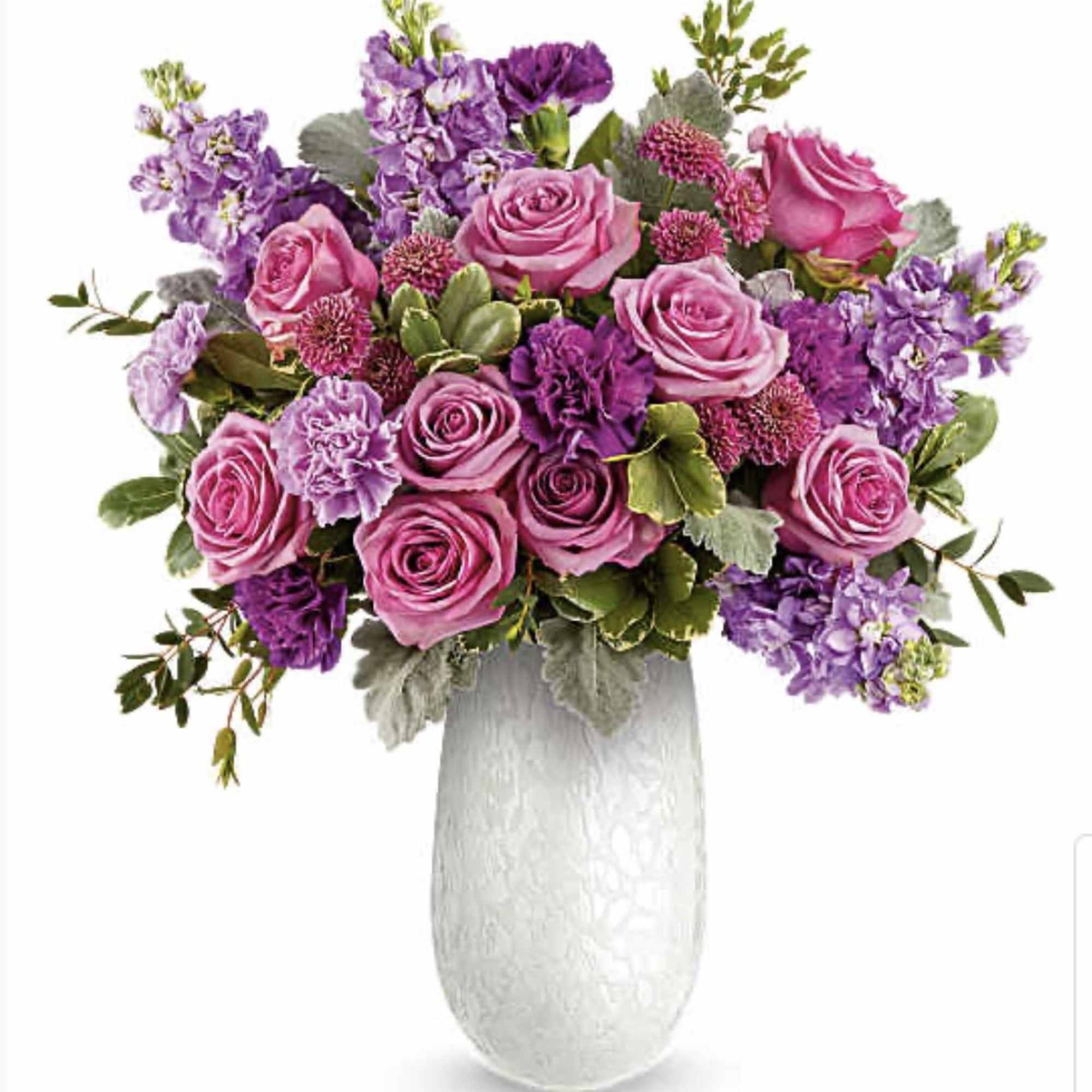 Delight Mom with the Amelia Bouquet, a graceful mix of pink and