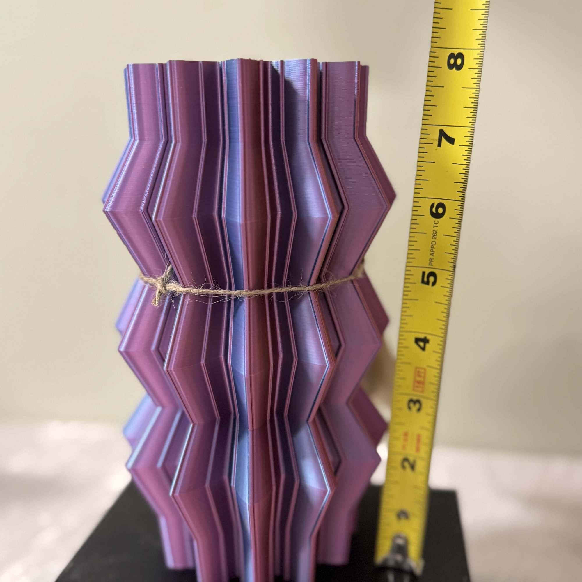 This product is manufactured using 3D printing, an energy-efficient process that enables