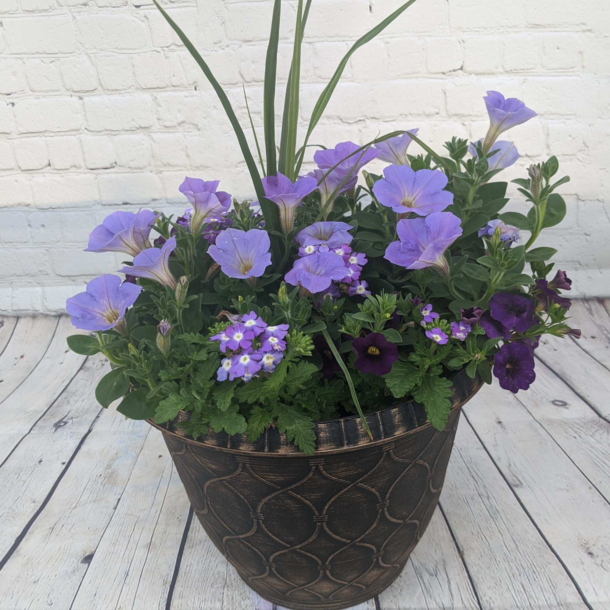 Celebrate Mom this year and help to make her porch or deck