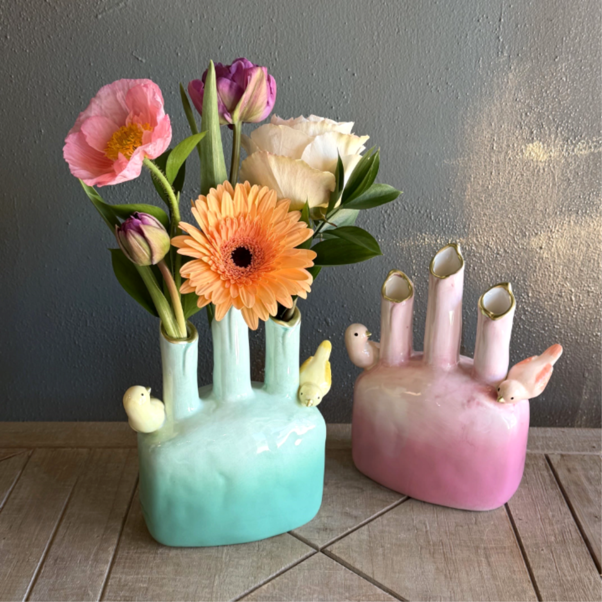 A playful pastel that brightens any small space, Wren is a mixed
