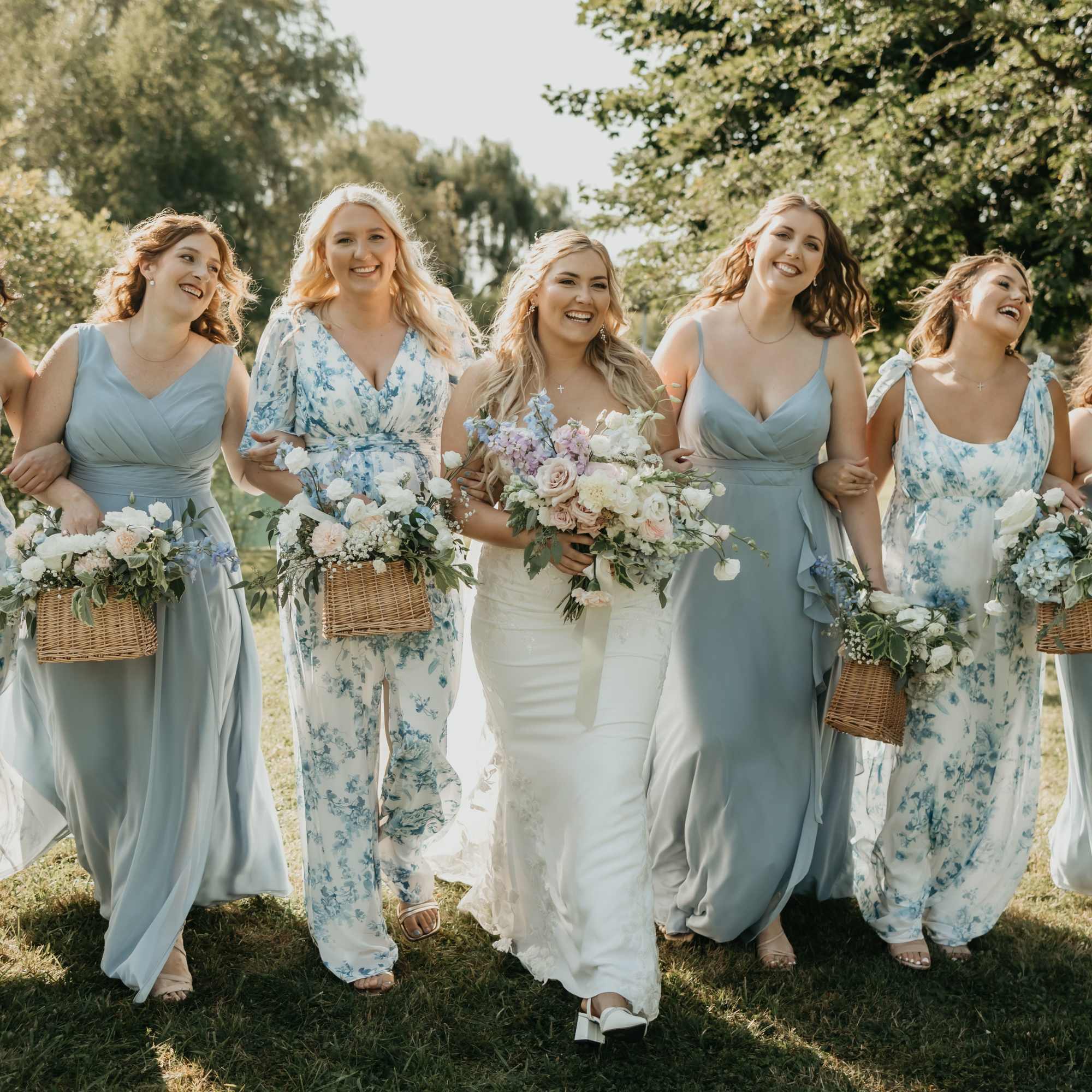 Make your wedding planning easier with the No Fuss Bridal Bouquets &mdash;