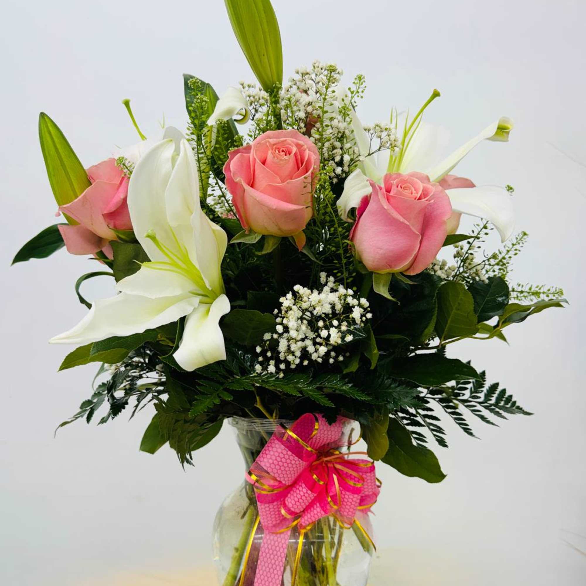 Send the relaxing beauty of our Pink Cloud. Beautifully scented Casa Blanca