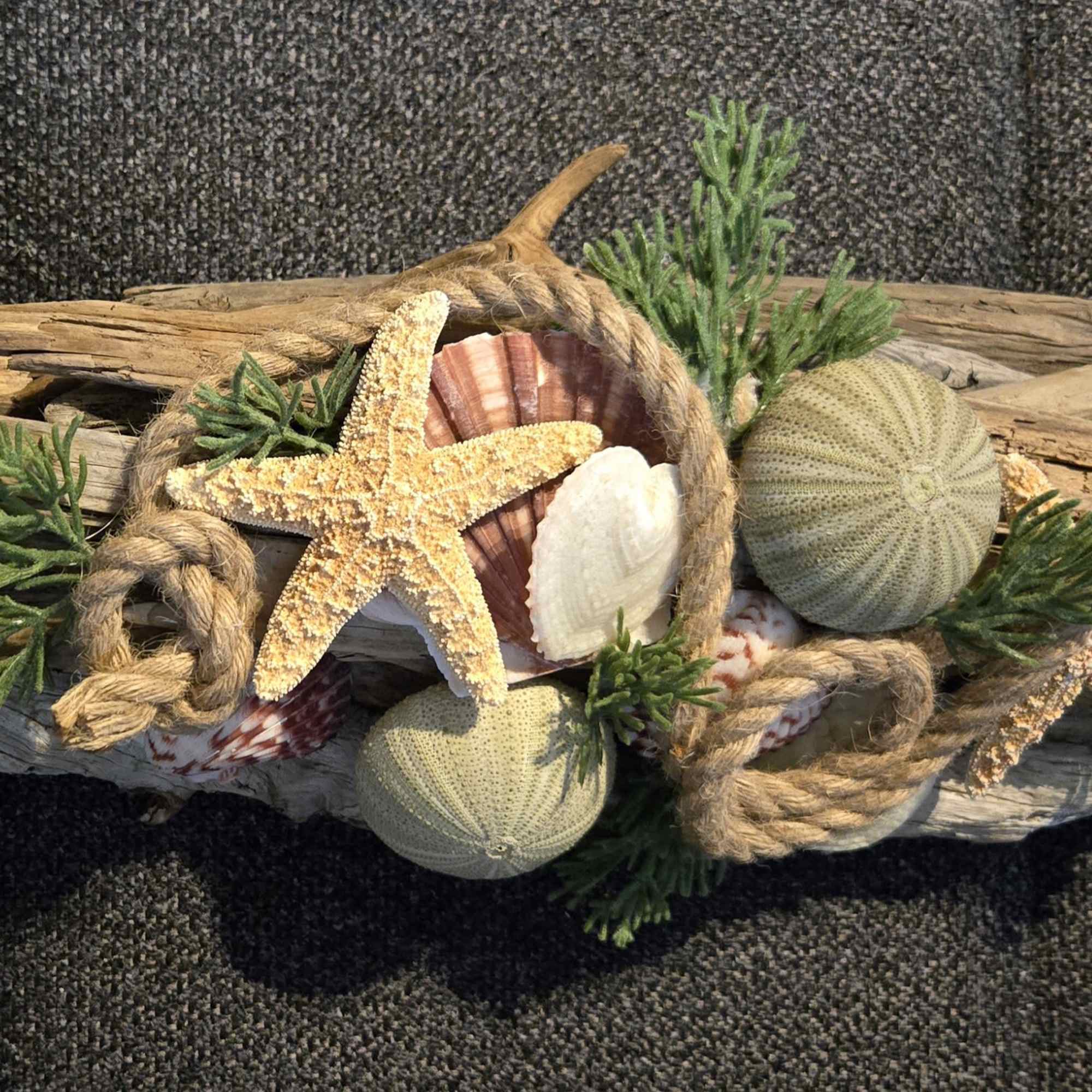 This one-of-a-kind custom driftwood base design style is stunning!
Ideal for an buffet