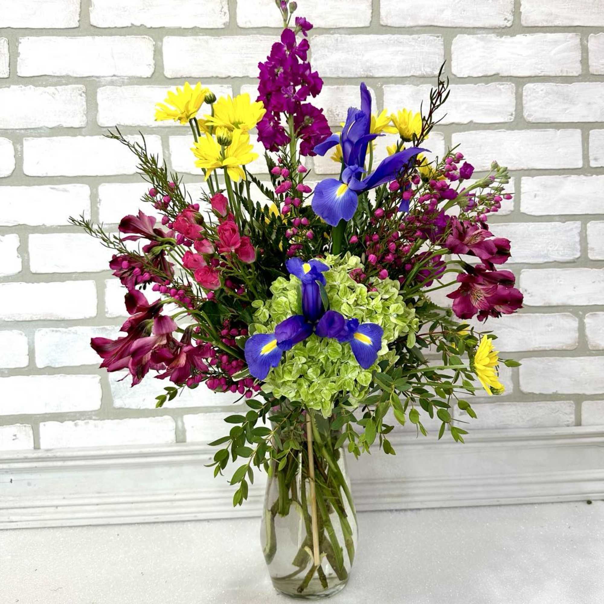 Make mom's day with this bright, spring mix! *Colors may change due