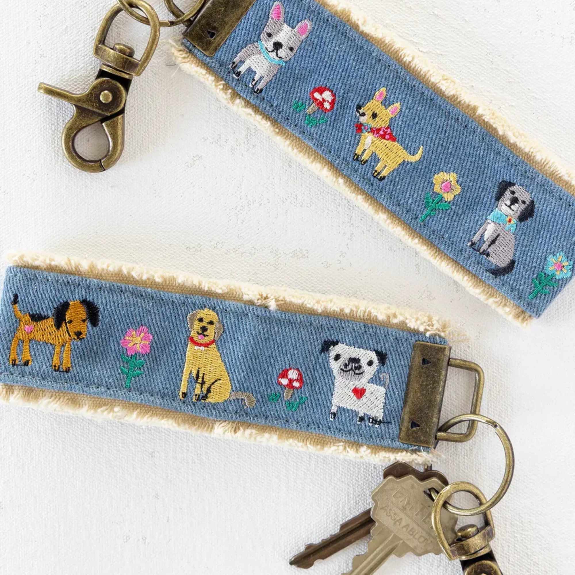 Celebrate the love of a dog mom this Mother&rsquo;s Day with the
