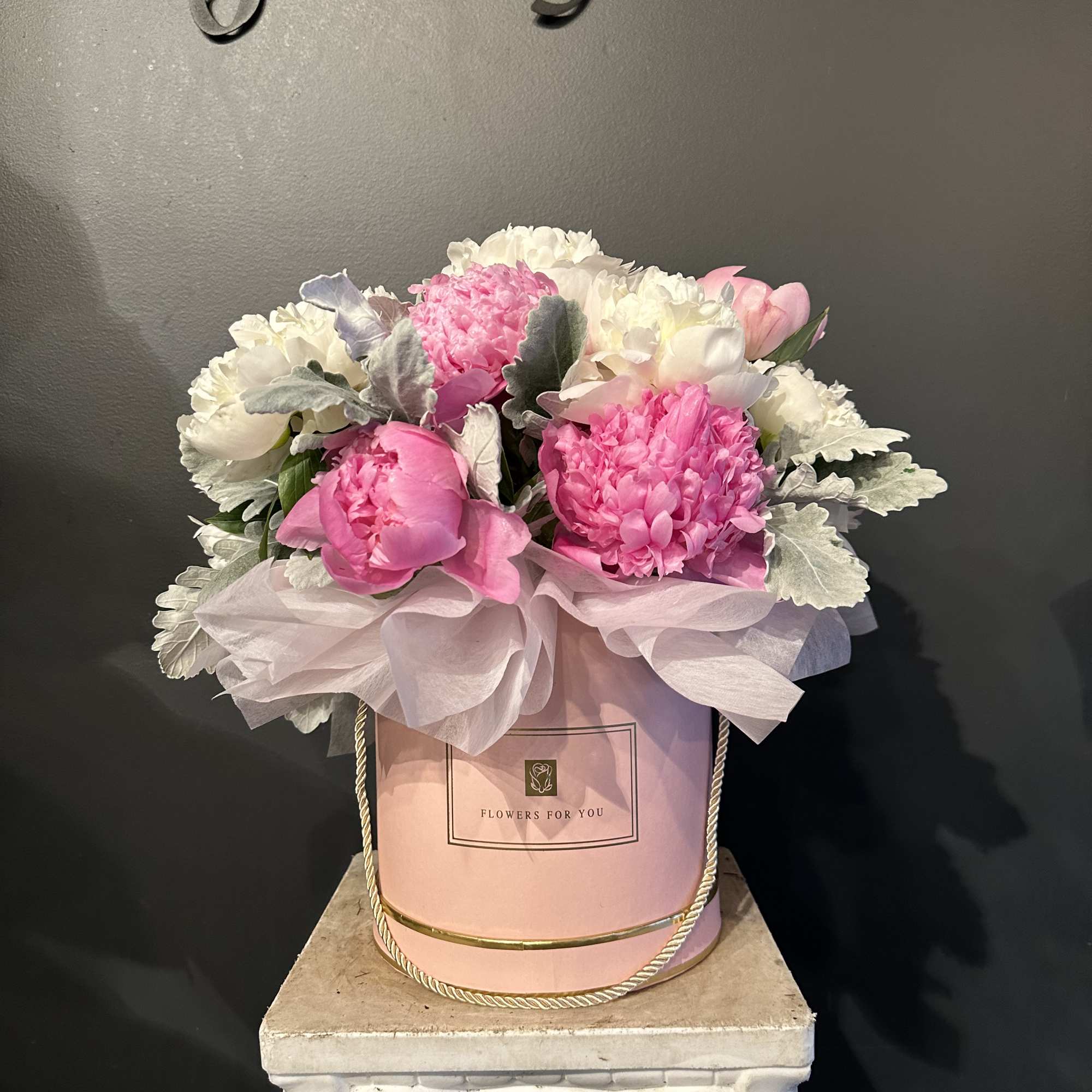 -18 Peonies or more (Mother&rsquo;s Day peonies are from Europe, mostly from