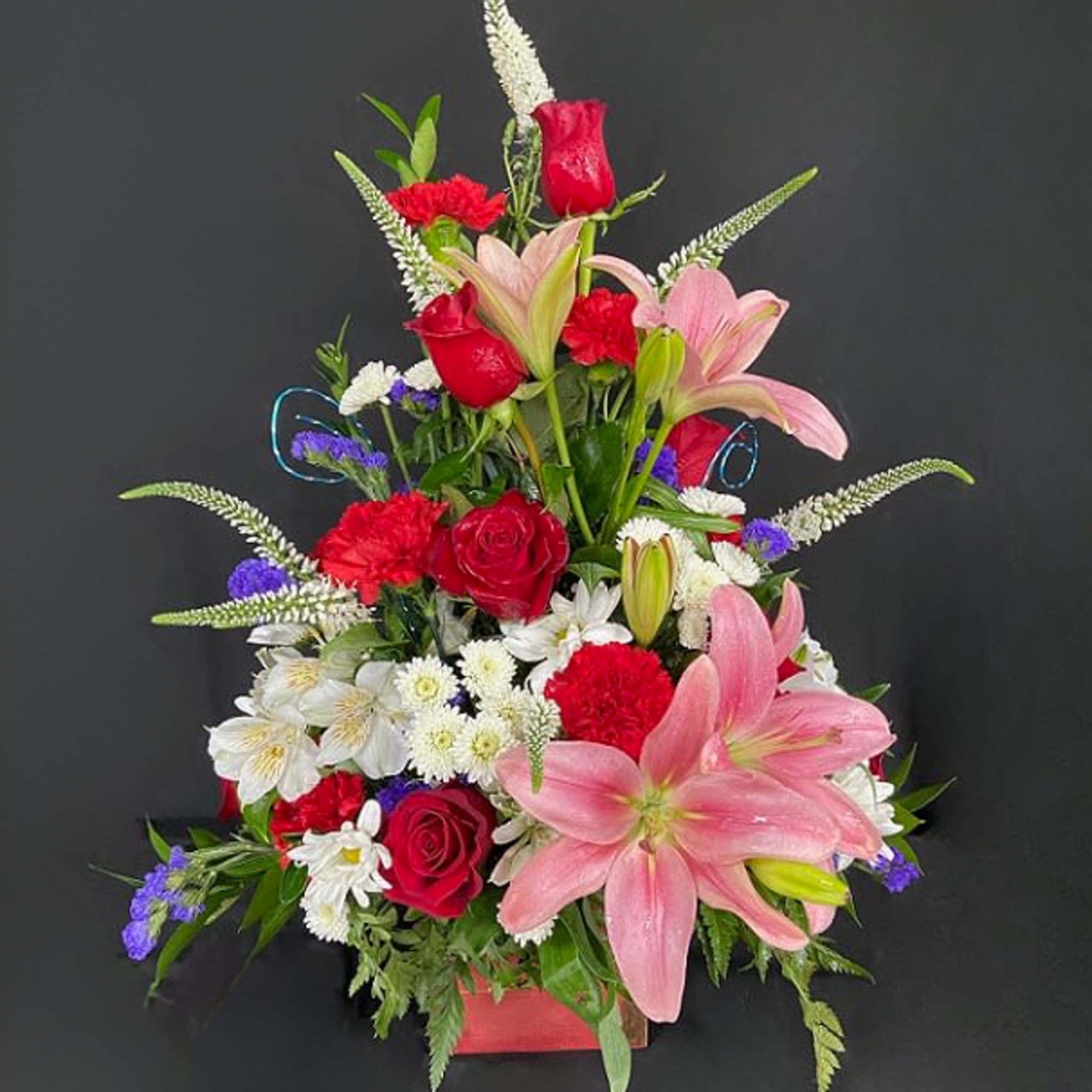 Show someone special exactly how much you love them with this decorative