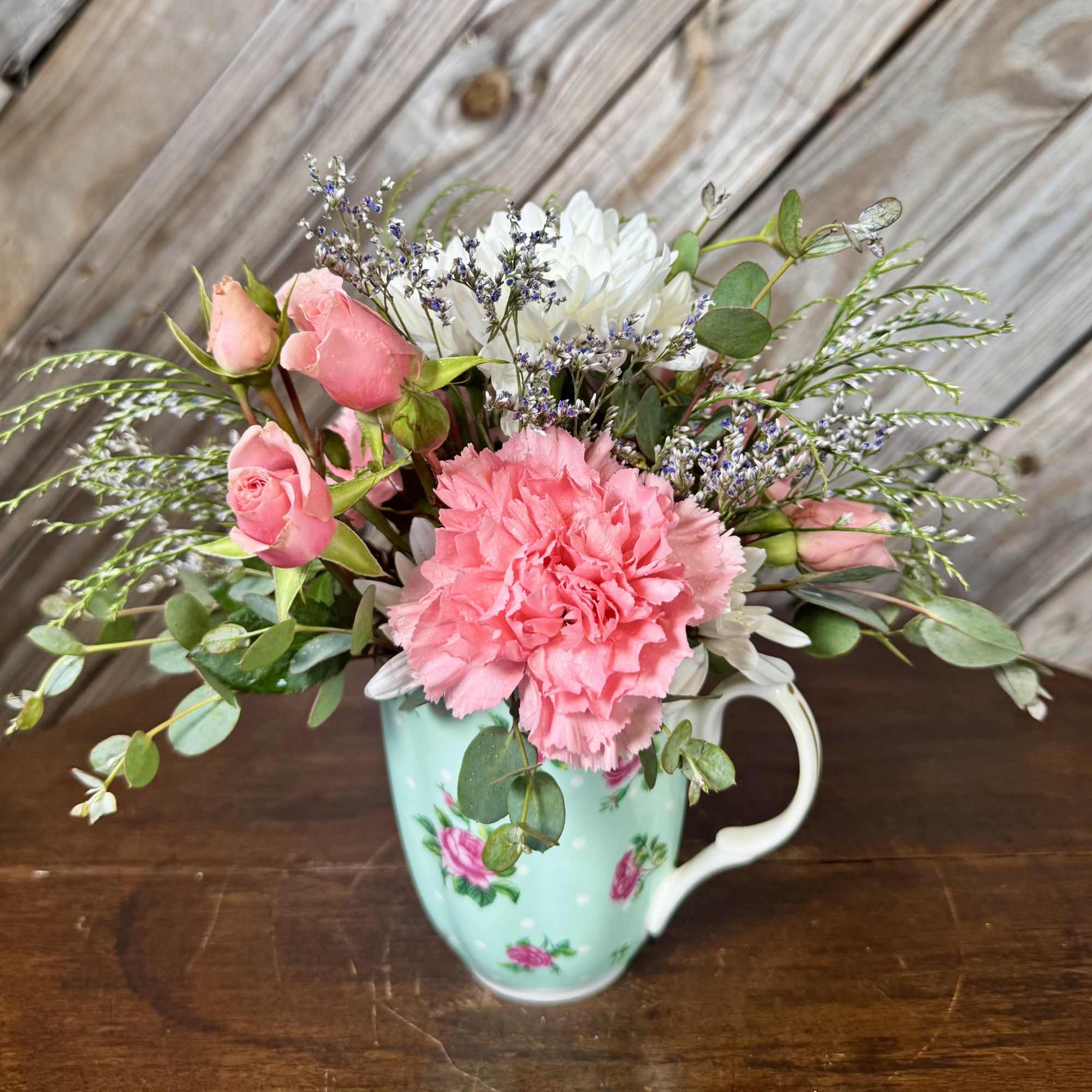 A sweet little cup filled with love  Designed in a vintage-inspired