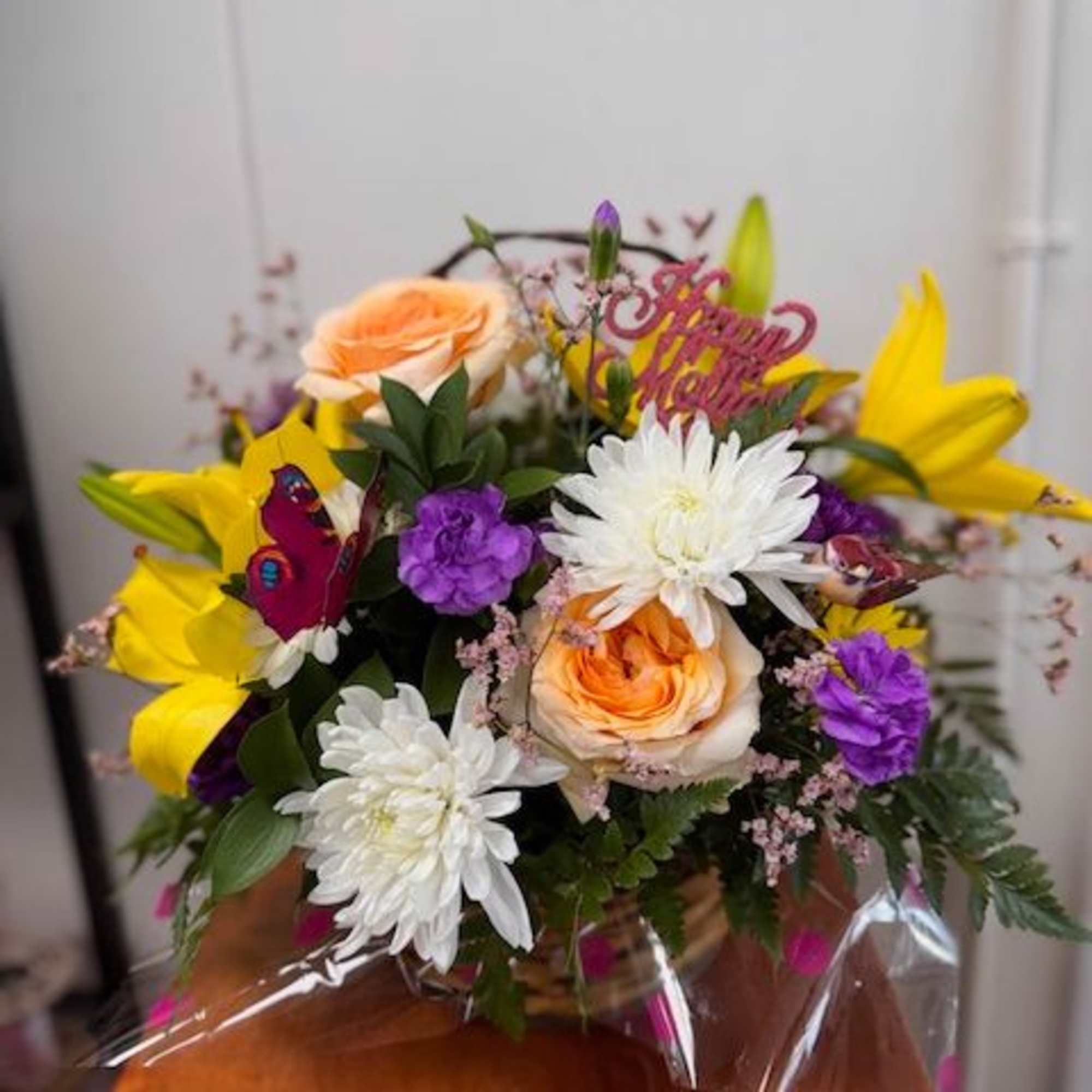 Basket of Love &ndash; Basket Arrangement in 3 Sizes
Show your love in