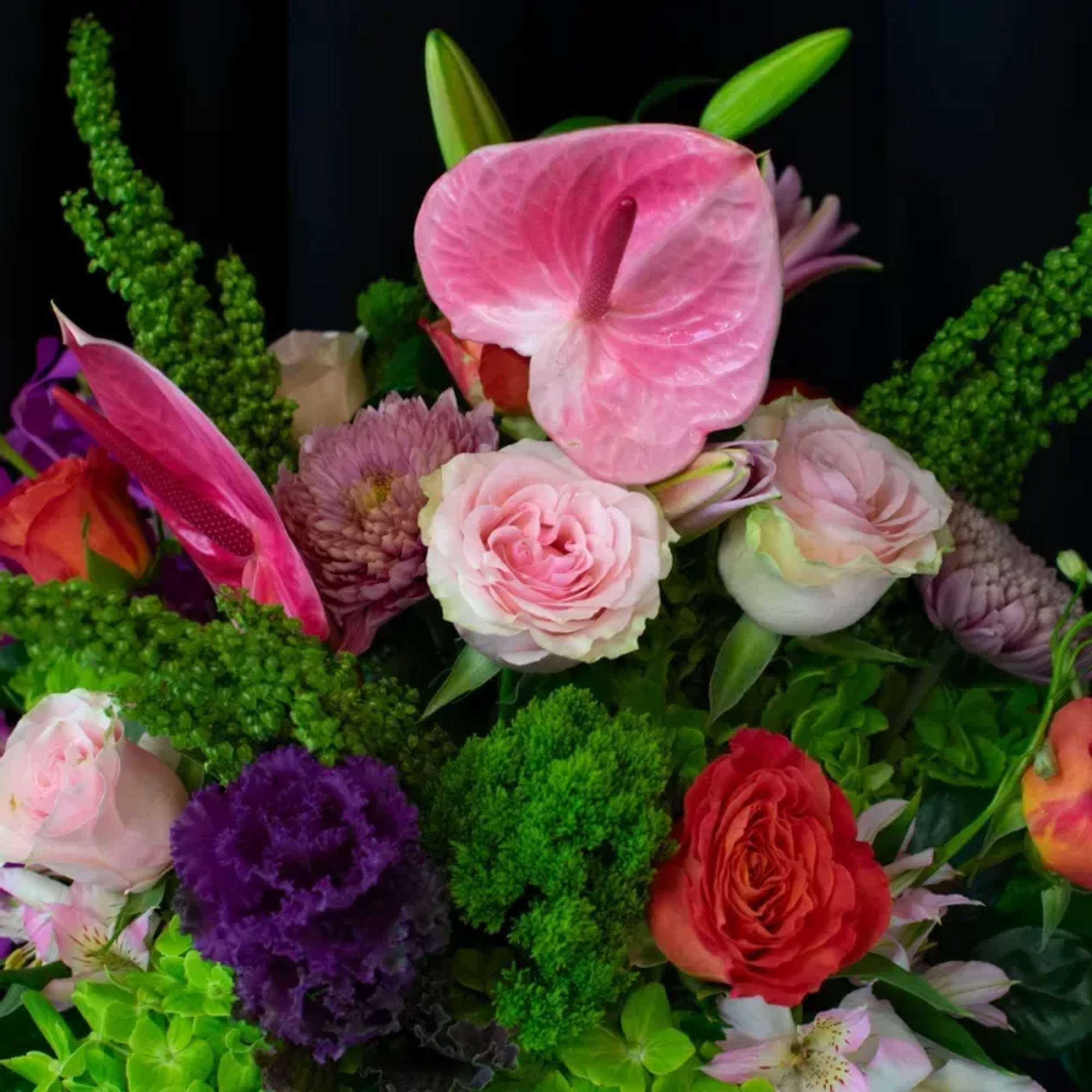 Our new and refreshed Elegant Choice!

Hydrangeas, roses, anthuriums and more take center