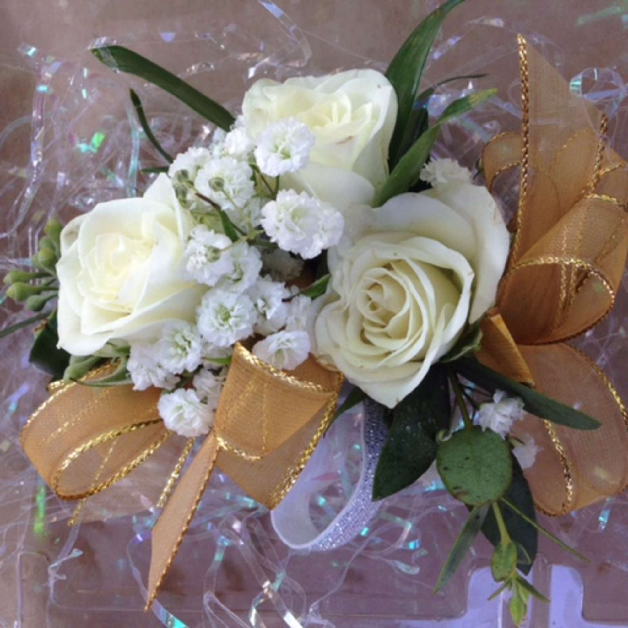 sachin and babi light blue dress Corsage and Boutonniere Etiquette 101: Who Wears What?  Rinlong Flower