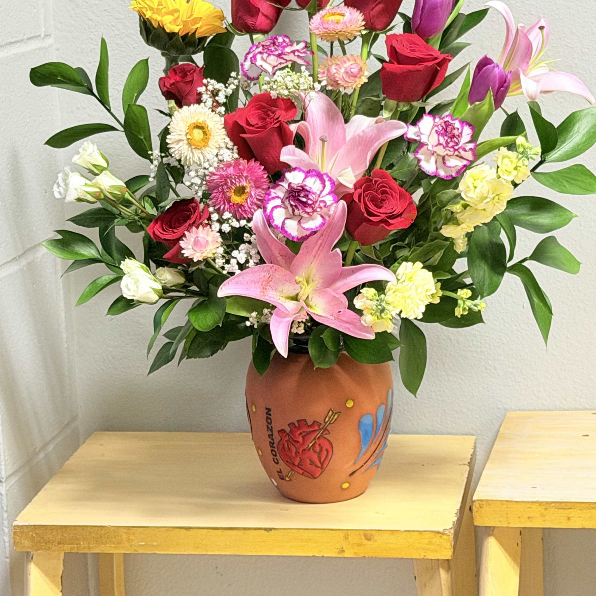 A lively Loter&iacute;a-inspired Mother's Day bouquet that feels like a festive celebration